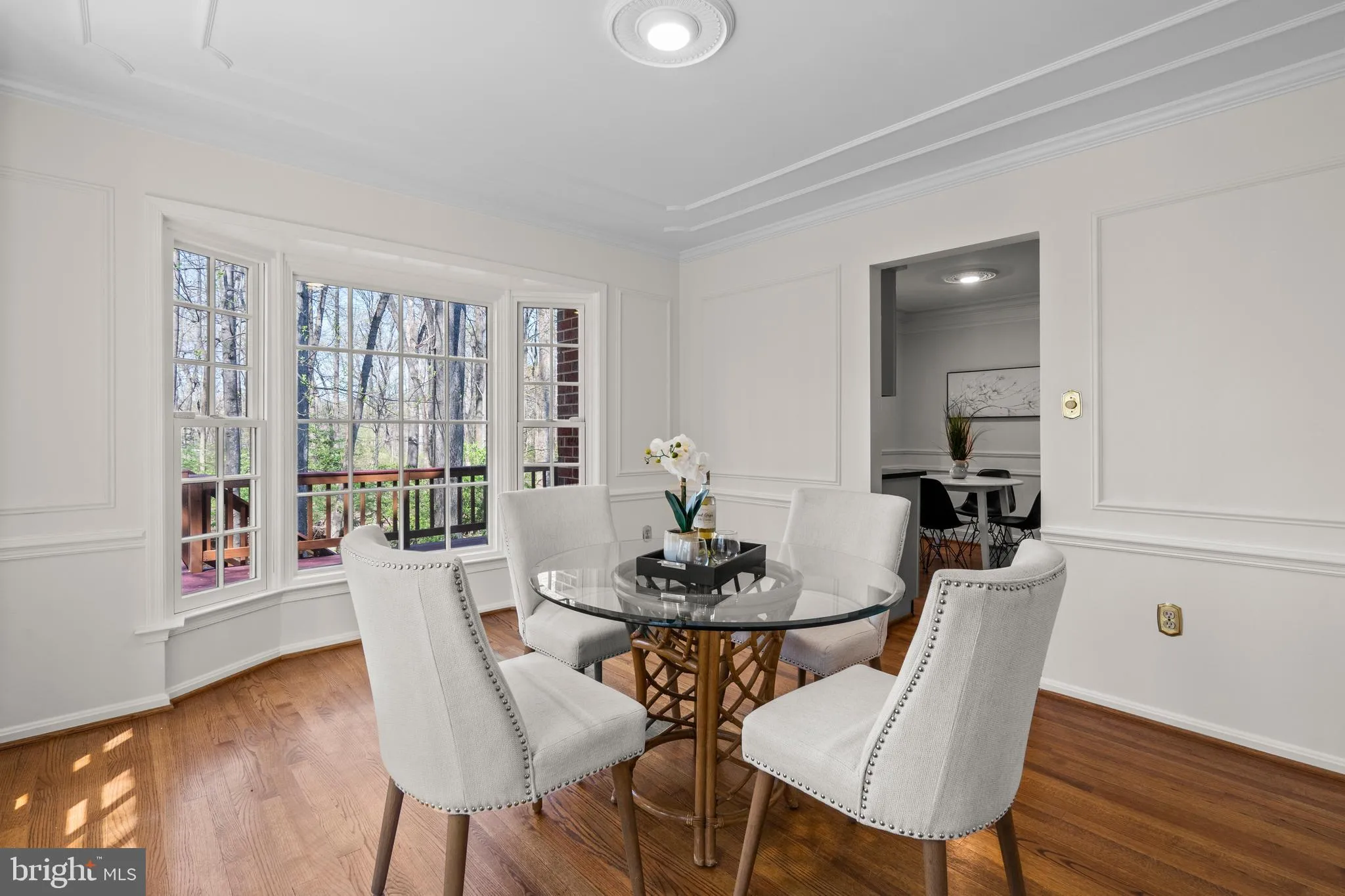 Vienna, Virginia 22181, United States, 3 Bedrooms Bedrooms, ,4 BathroomsBathrooms,Residential,Pending,100198