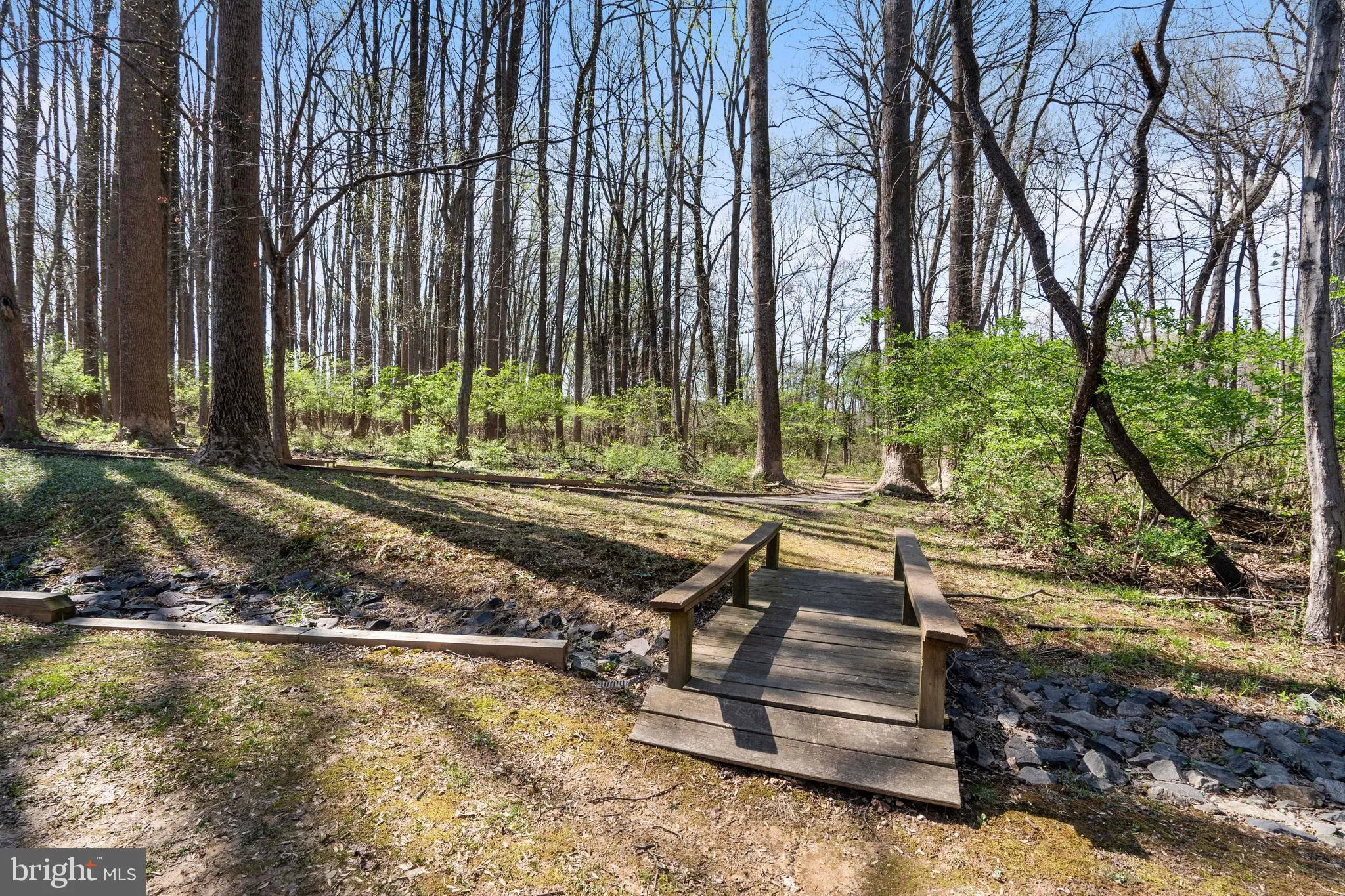 Vienna, Virginia 22181, United States, 3 Bedrooms Bedrooms, ,4 BathroomsBathrooms,Residential,Pending,100198