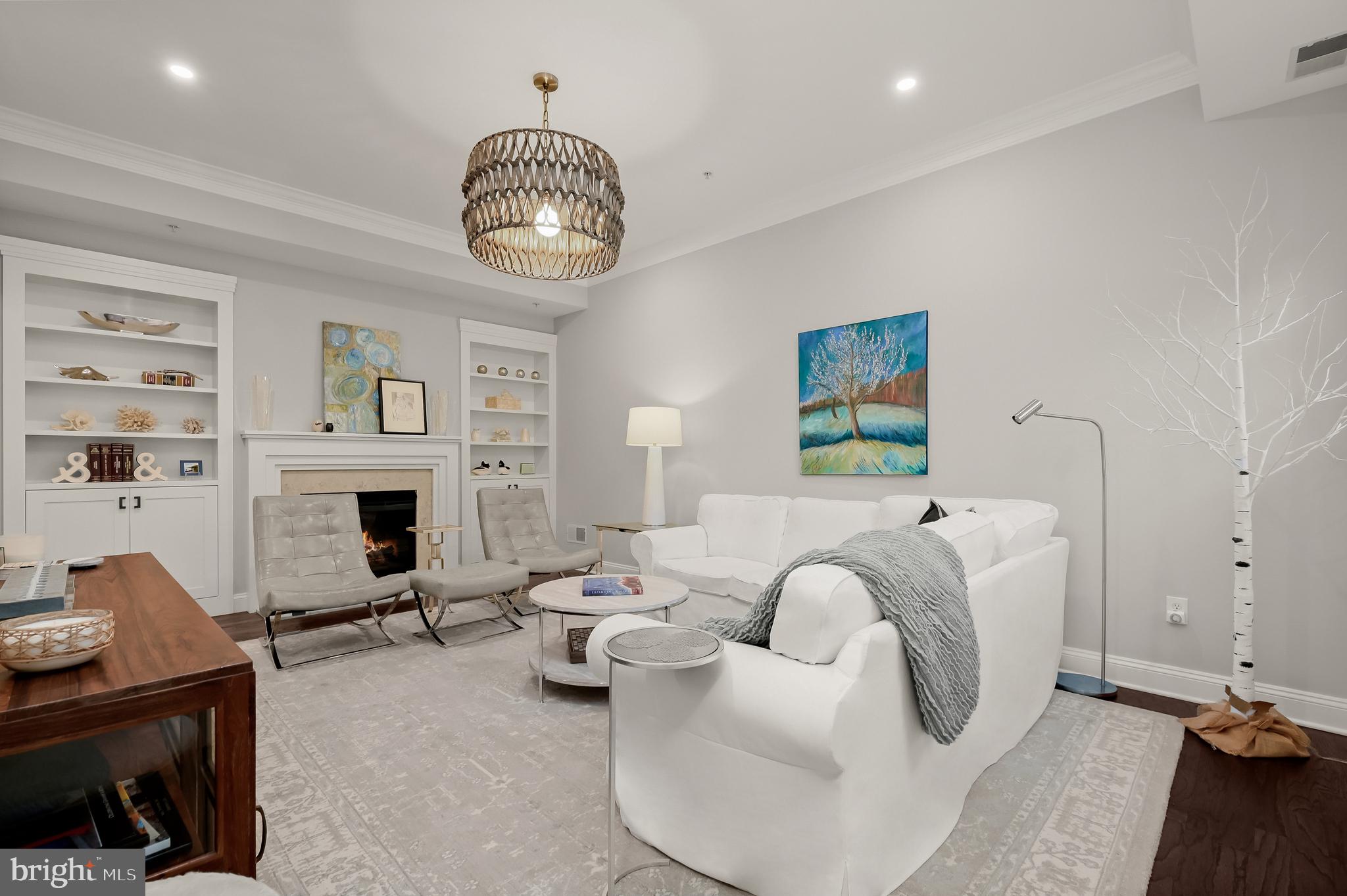 CHEVY CHASE MEWS - Residential