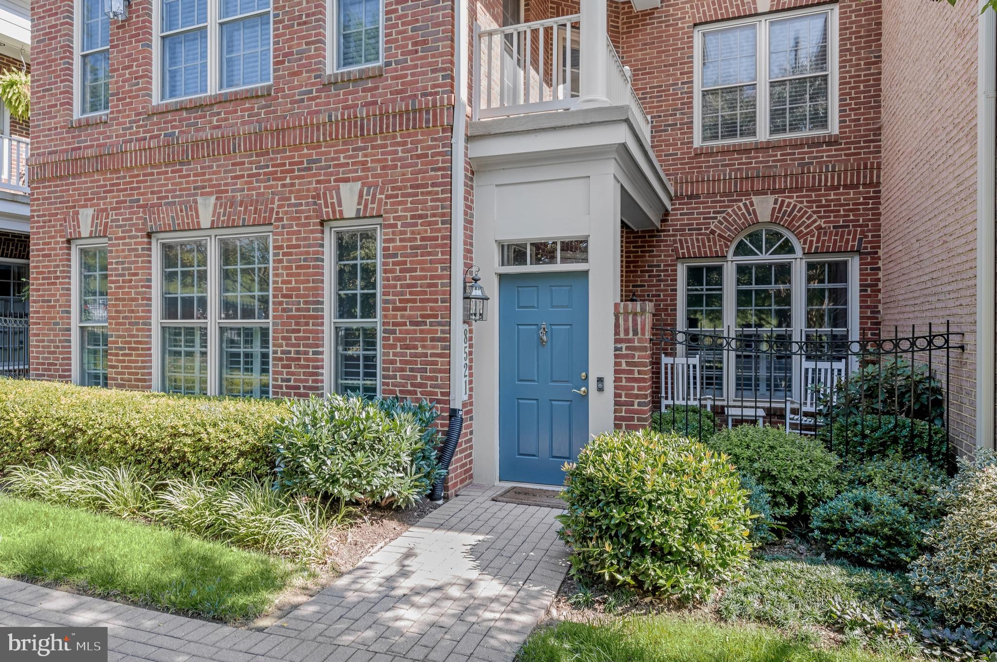 CHEVY CHASE MEWS - Residential