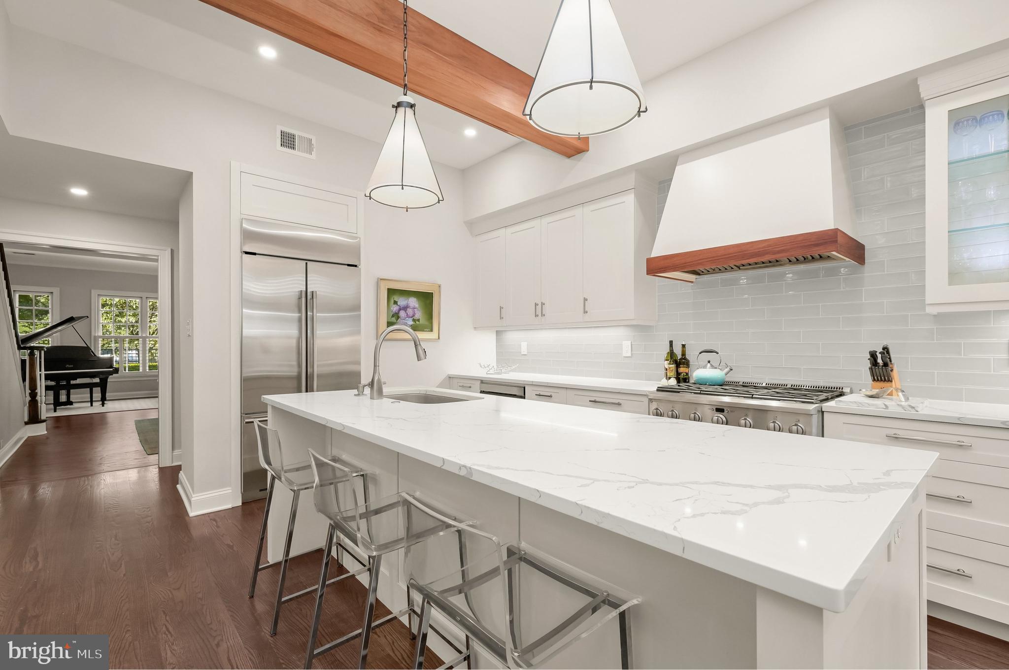 CHEVY CHASE MEWS - Residential