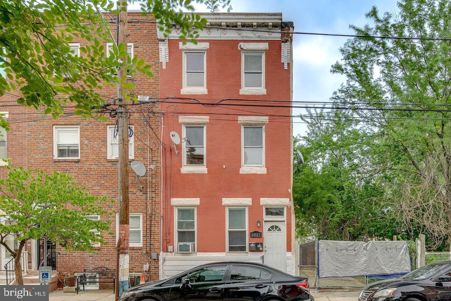 Located in the heart of Philly's sought-after Norris Square neighborhood, 2027 N 3rd St #B is a bright and airy 3 bed, 1 bath apartment, with in-unit laundry, on the top two floors of an updated duplex. The main level features an open-concept layout with hardwood floors and two windows that fill the living room with natural light. At the rear, the kitchen has plenty of cabinetry and space for a storage cart with seating. On the unit's lower level, you'll find a large primary bedroom with two tall windows, double closets, a ceiling fan, and modern flooring. In addition, there are two more bedrooms, a full hall bathroom, and the laundry pair. 2027 N 3rd's fantastic location is close to friendly shops, popular restaurants, parks, and playgrounds. Plus, there's easy access to public transit, Temple University, Fishtown, Northern Liberties, and I-95. Schedule your showing today!