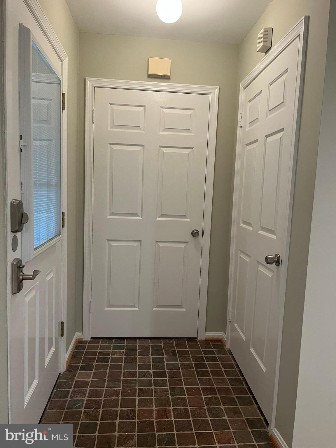 TIFFANY PLACE - Residential Lease