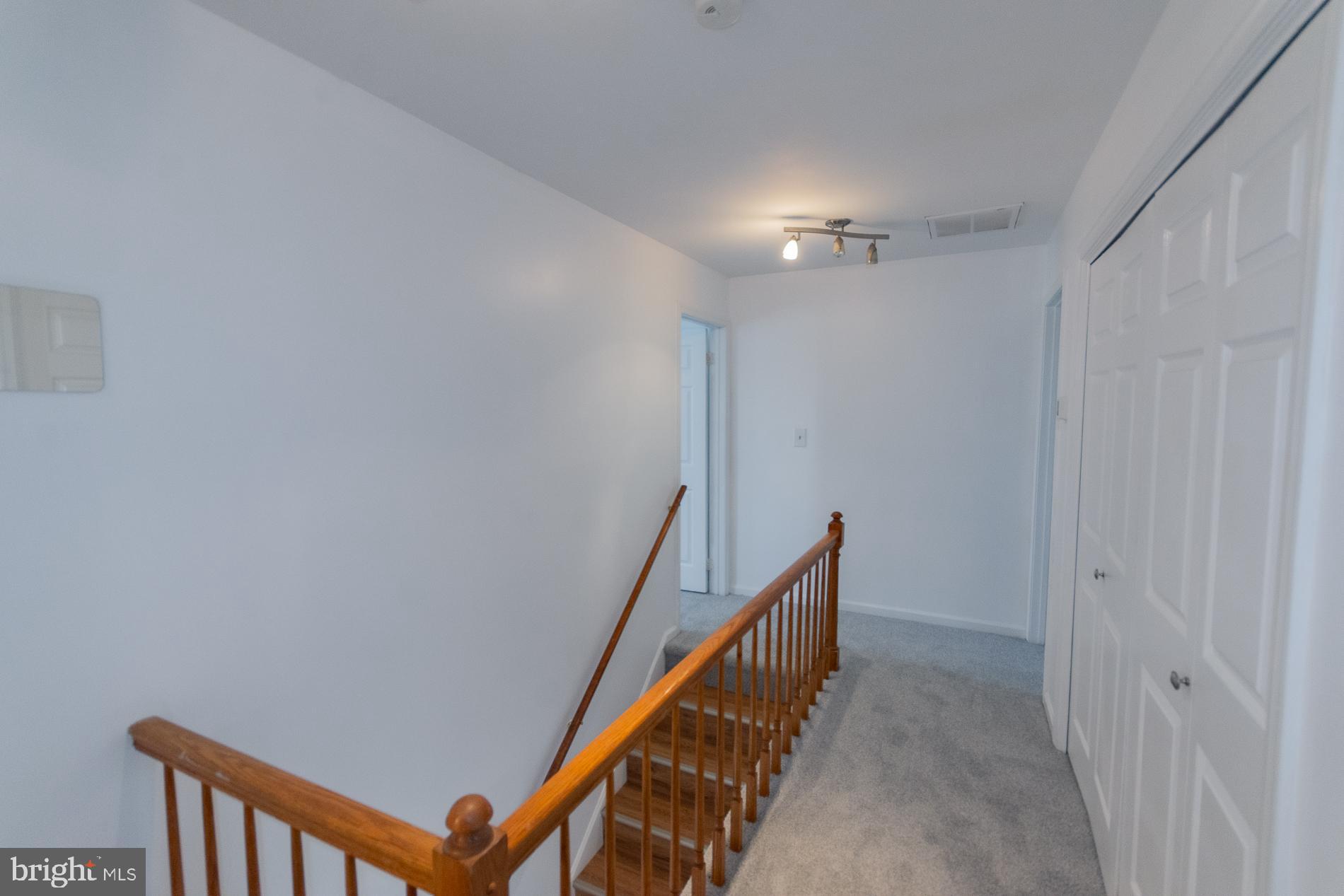 TUSCAWILLA HILLS - Residential Lease