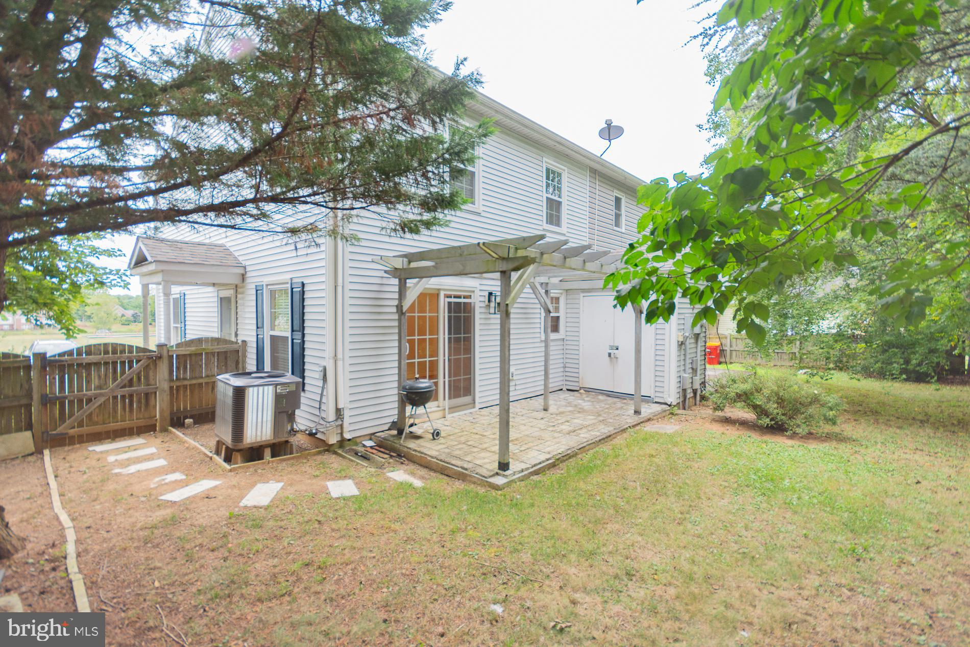 TUSCAWILLA HILLS - Residential Lease