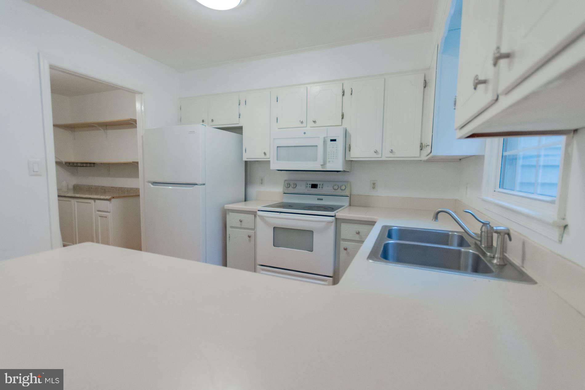 TUSCAWILLA HILLS - Residential Lease