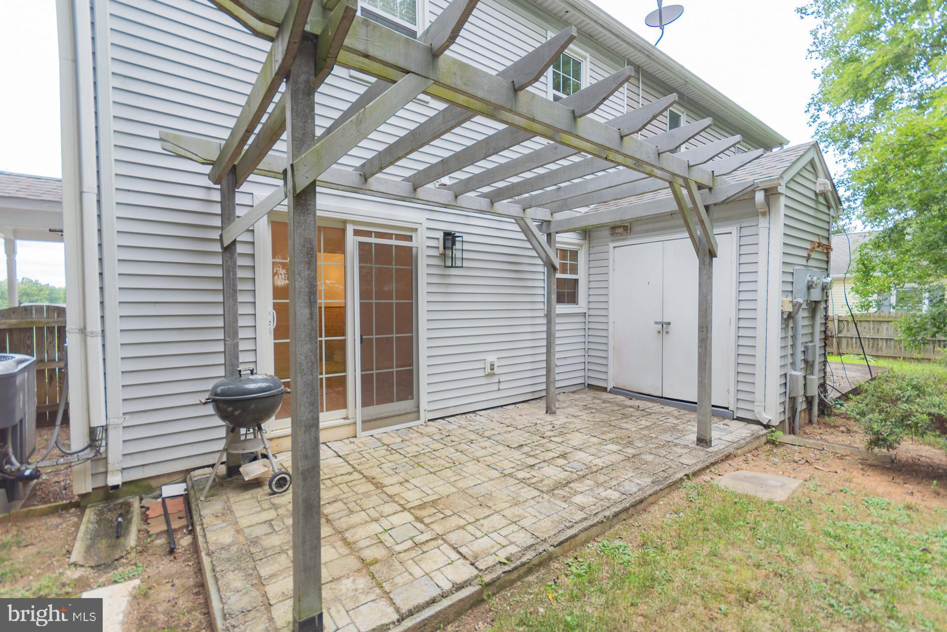 TUSCAWILLA HILLS - Residential Lease