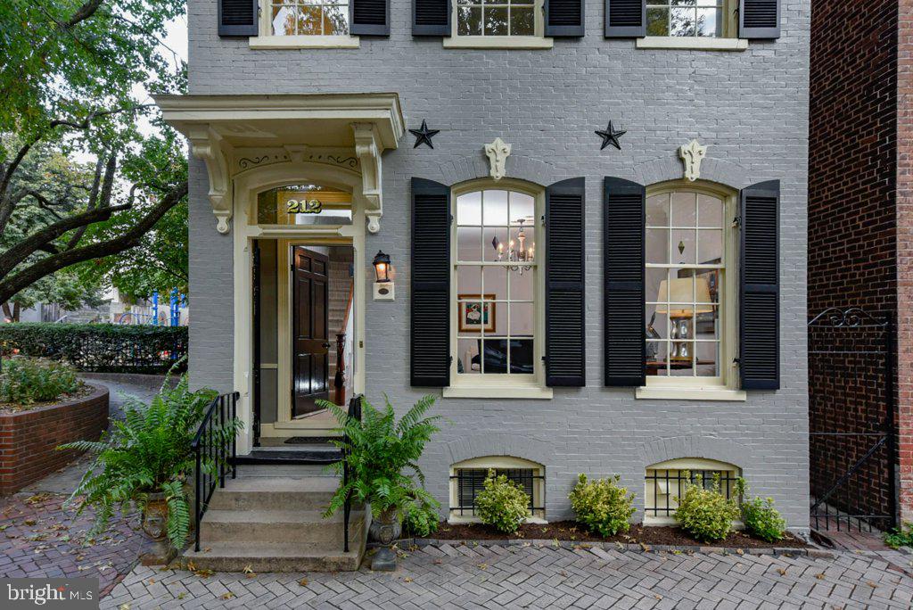 OLD TOWN SE QUADRANT - Residential