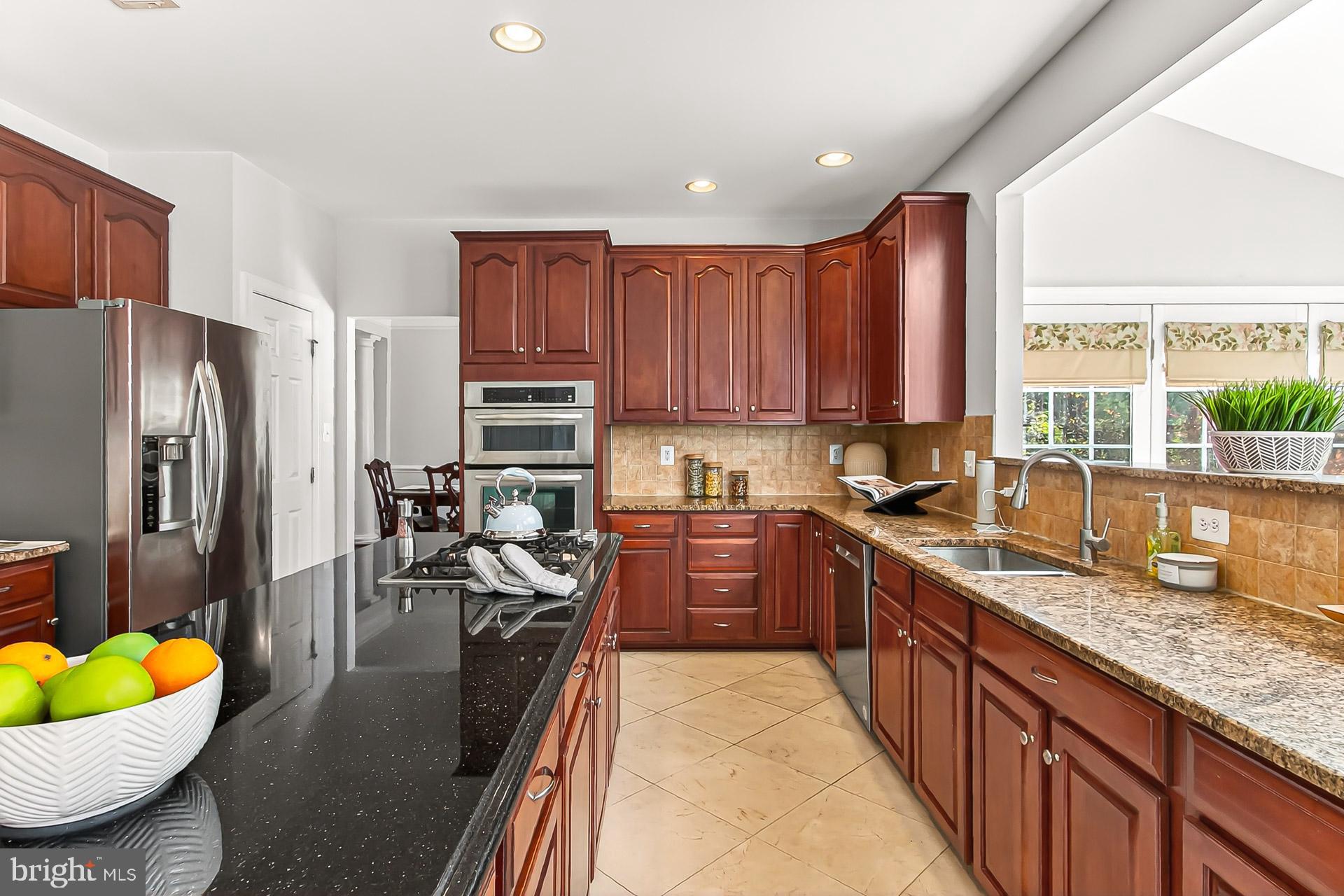 SOUTH RIDING - Residential