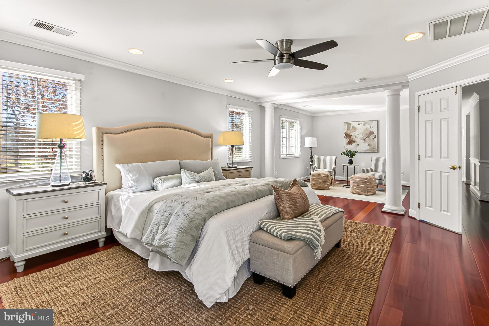 SOUTH RIDING - Residential