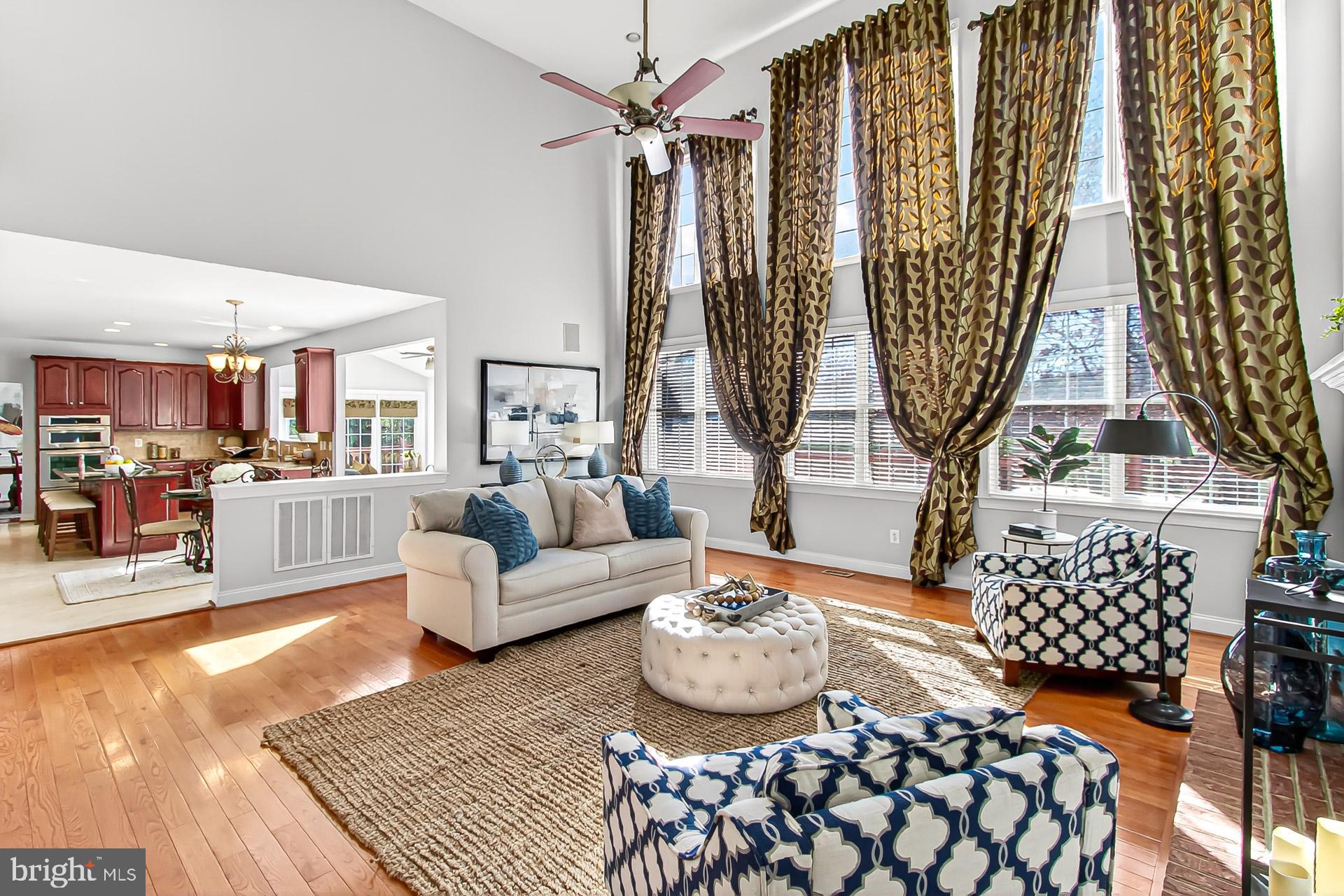 SOUTH RIDING - Residential