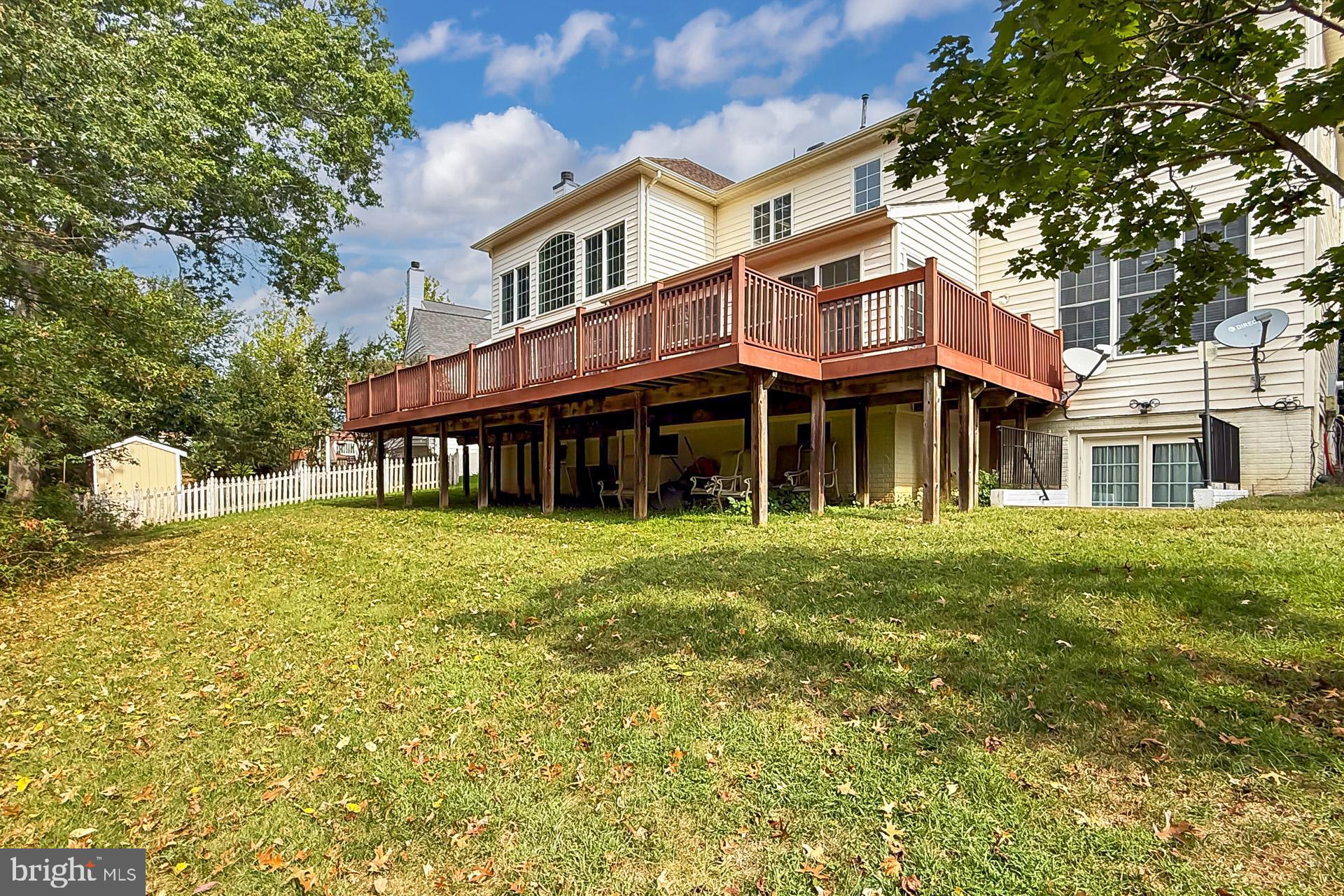 SOUTH RIDING - Residential