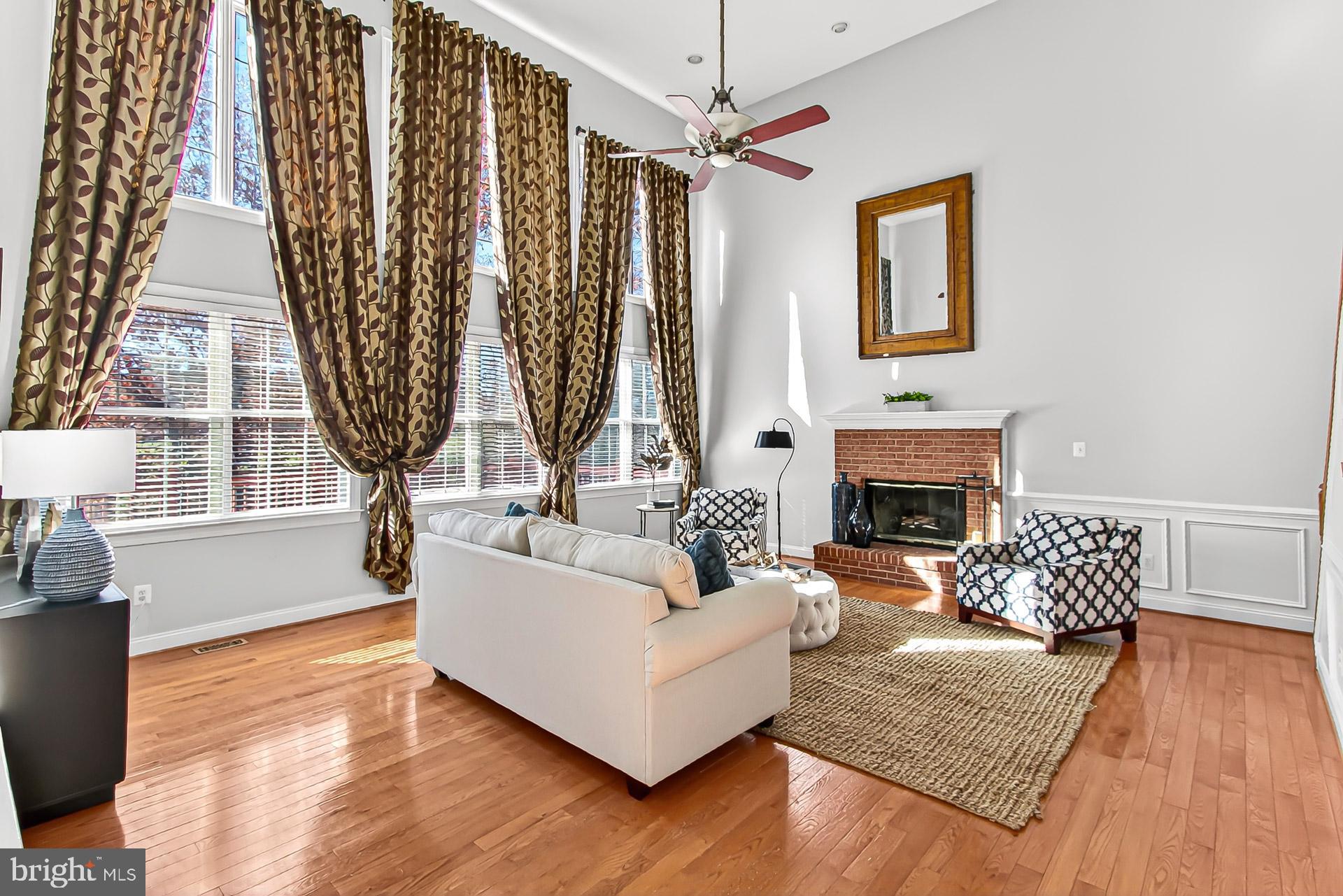 SOUTH RIDING - Residential