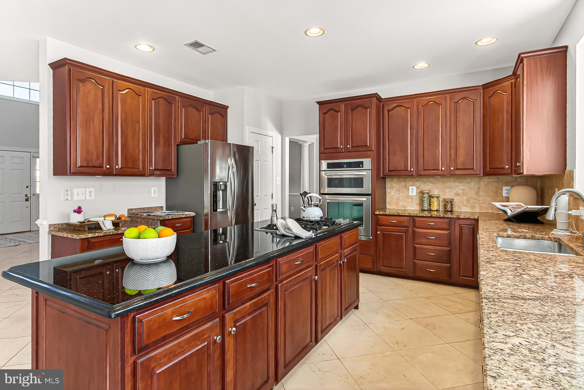 SOUTH RIDING - Residential