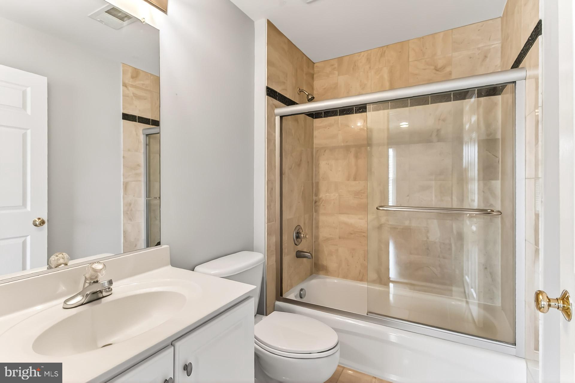 SOUTH RIDING - Residential