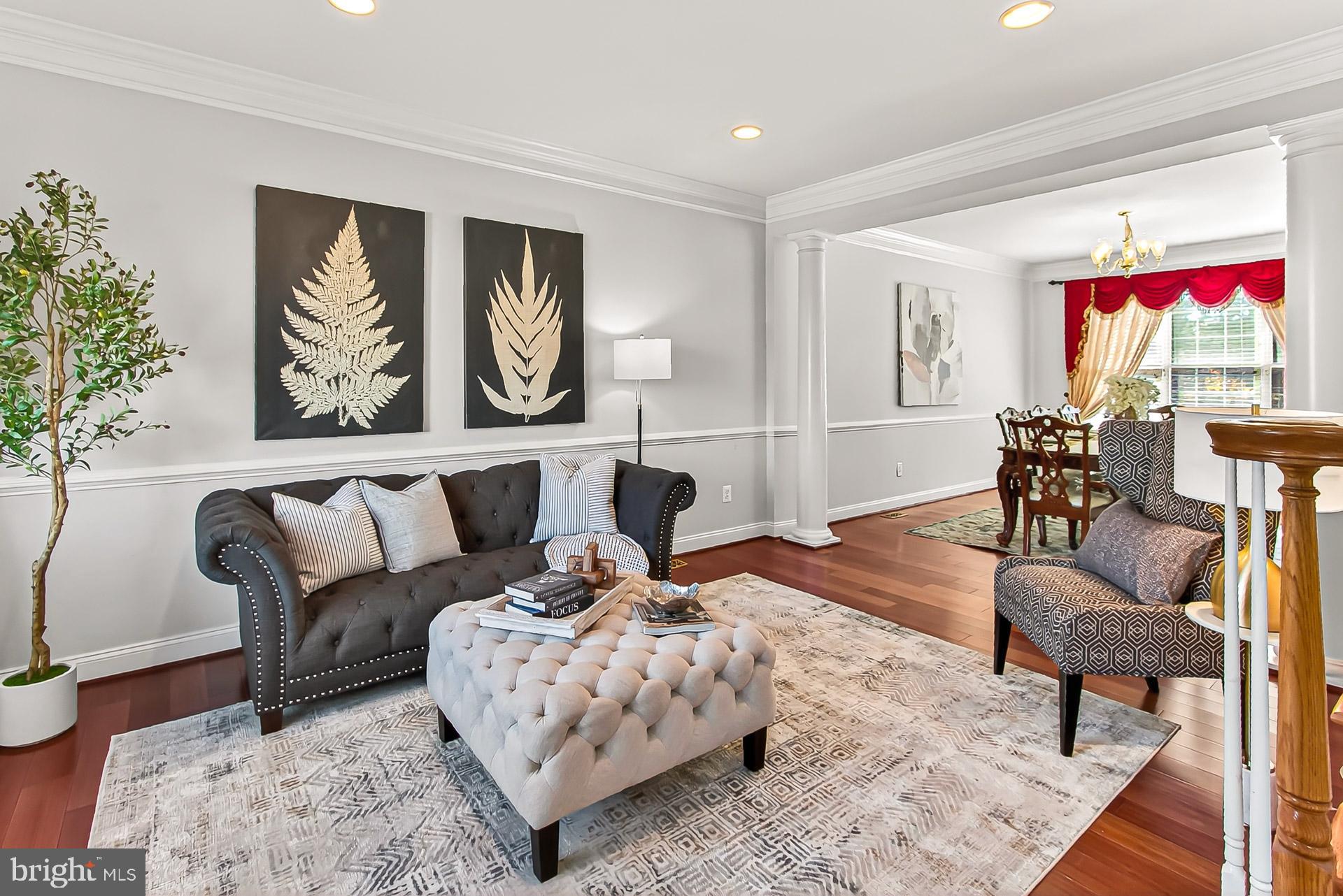 SOUTH RIDING - Residential