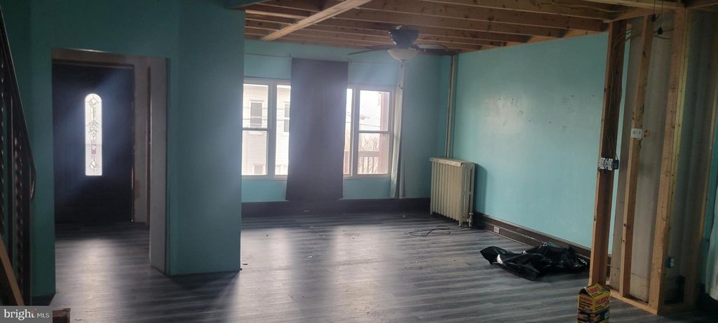 Photo of 621 Schuylkill Avenue, POTTSVILLE, PA 17901 (MLS # PASK2024658)