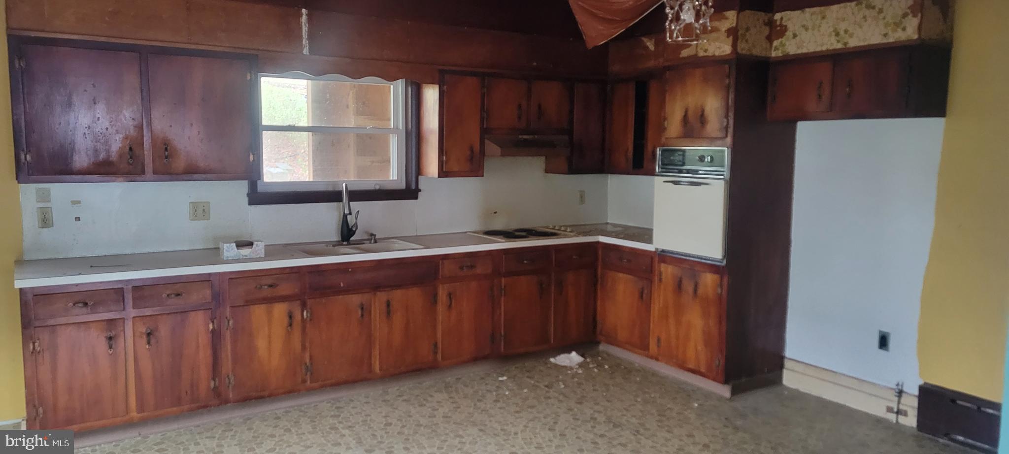 BUNKER HILL - Residential