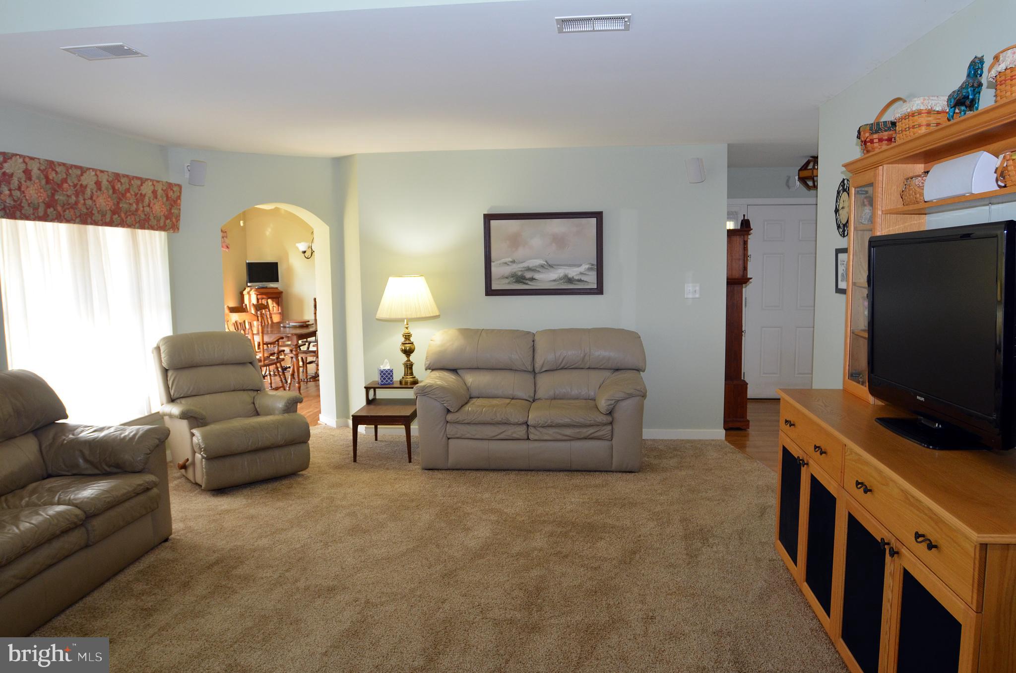 THE MEADOW AT NEW MARKET - Residential