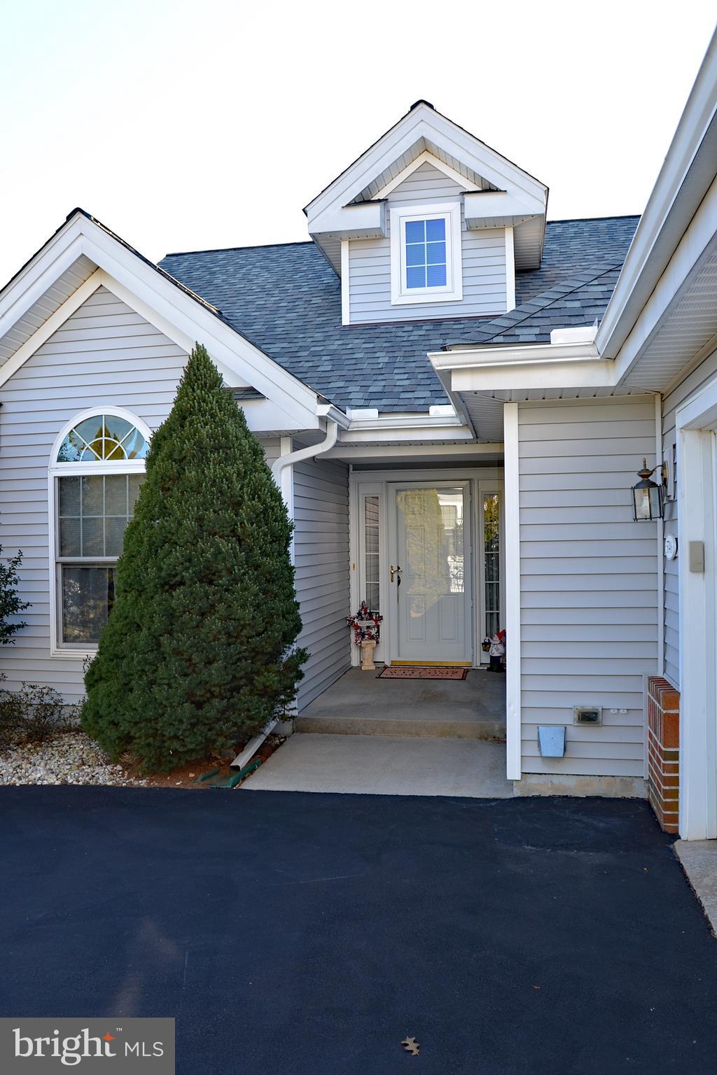 THE MEADOW AT NEW MARKET - Residential