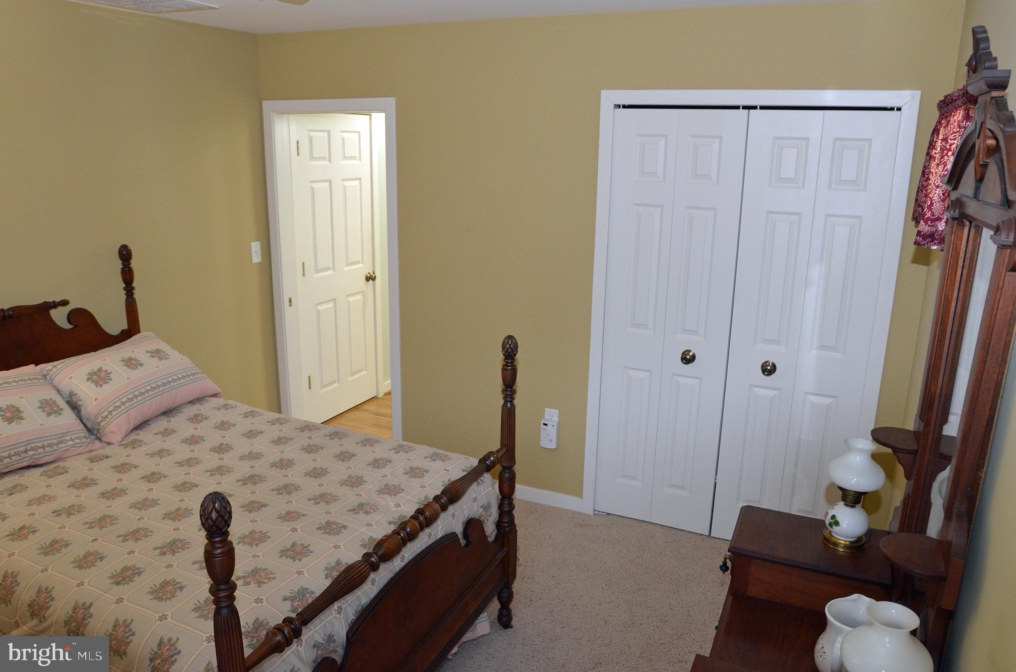 THE MEADOW AT NEW MARKET - Residential