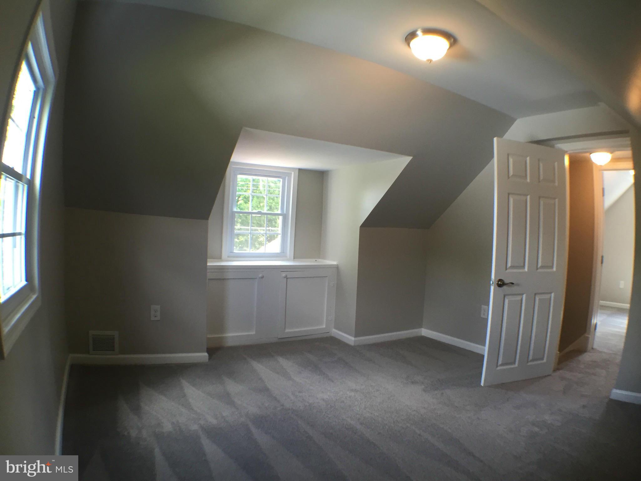 OAK PARK - Residential