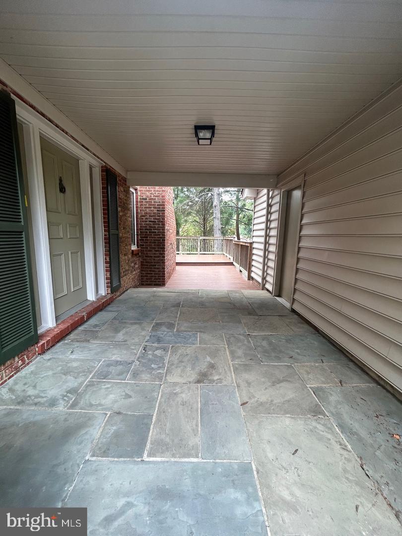 RIDGELEA HILLS - Residential Lease