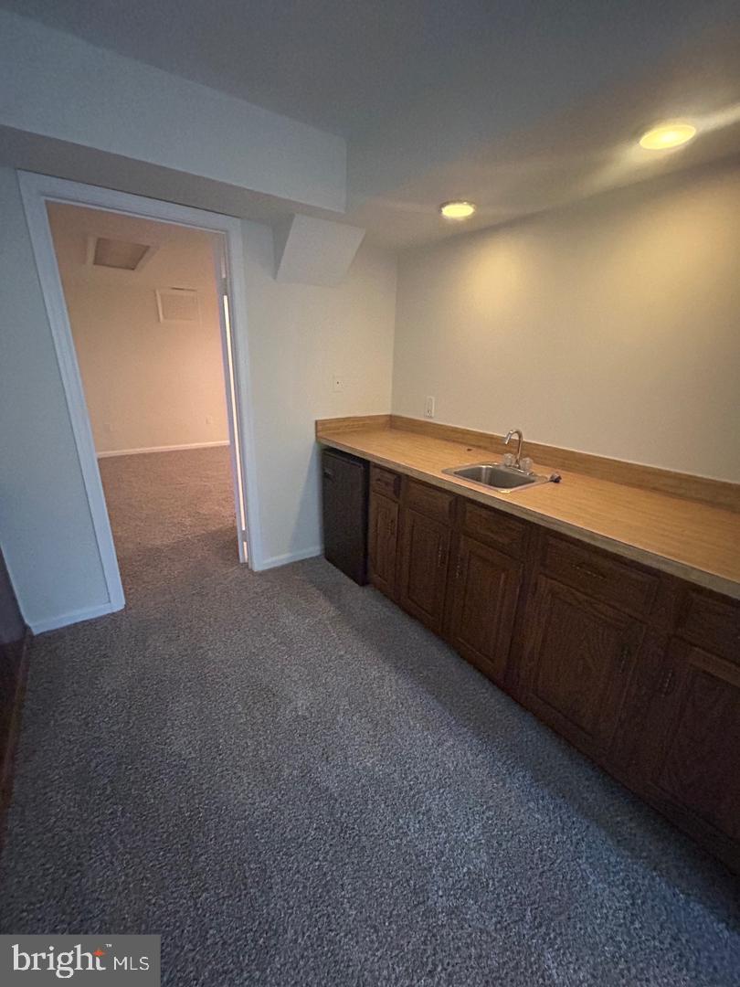 RIDGELEA HILLS - Residential Lease