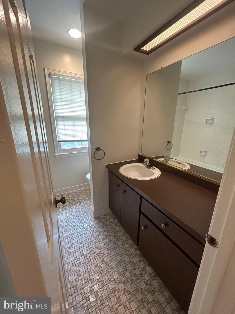 RIDGELEA HILLS - Residential Lease