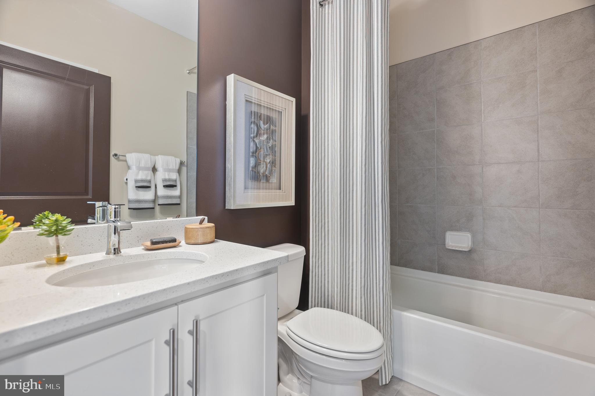 WATERMARK AT WESTPHALIA TOWN CENTER - Residential