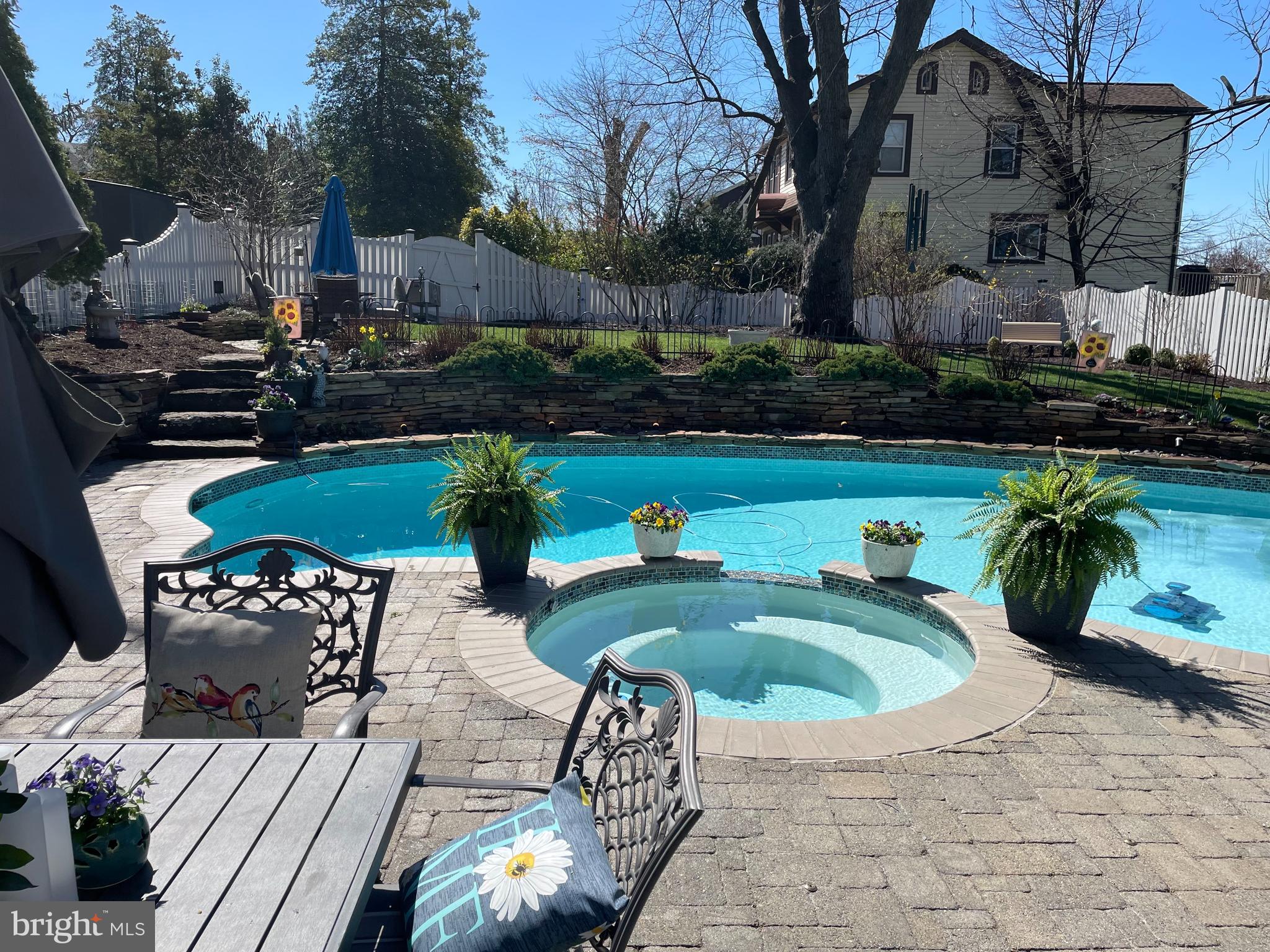 HALETHORPE - Residential