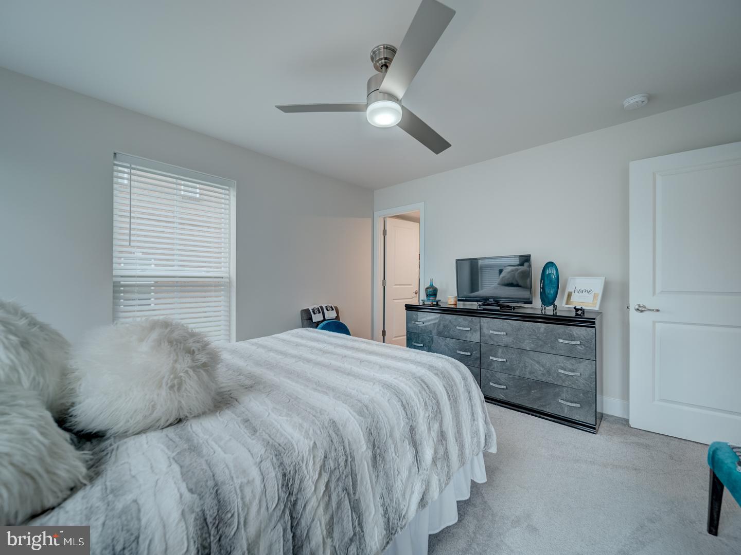 STONEHAVEN - Residential