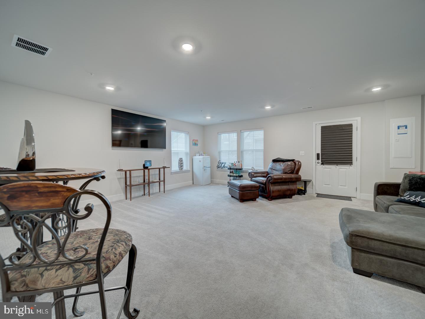 STONEHAVEN - Residential