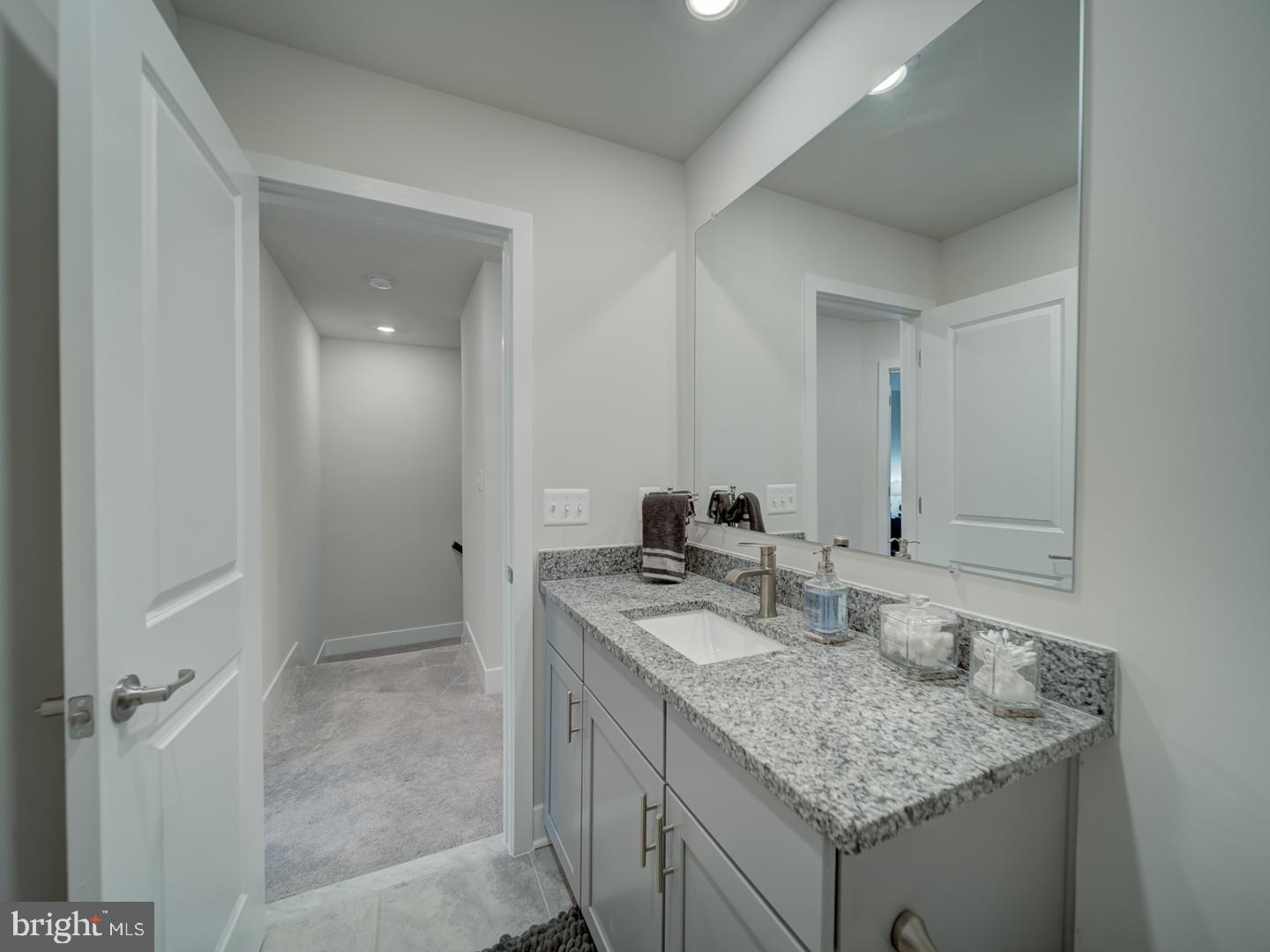 STONEHAVEN - Residential