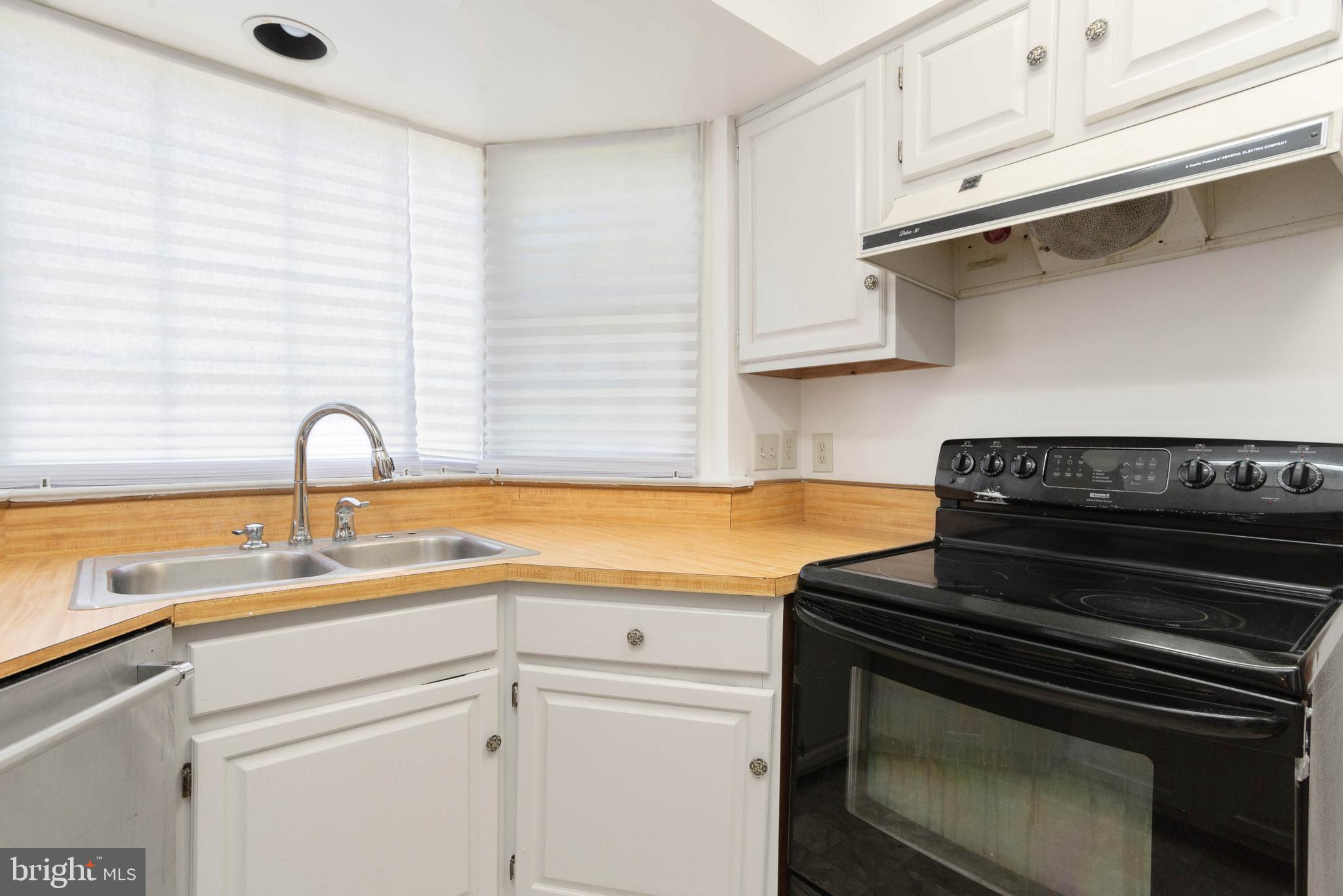 LANCASTER - Residential