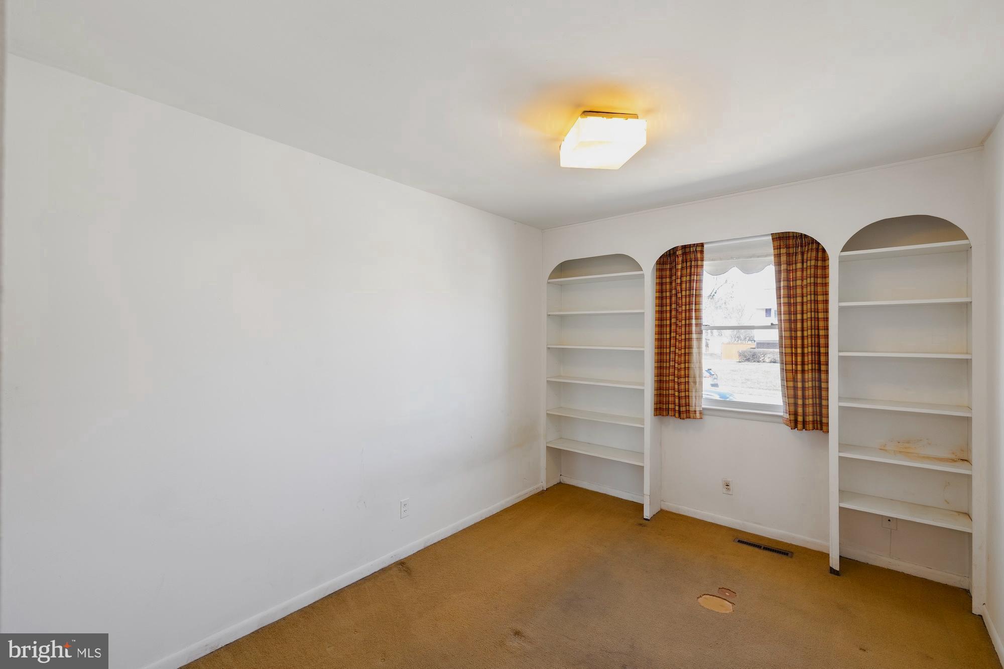 STONEYBROOK NORTH - Residential