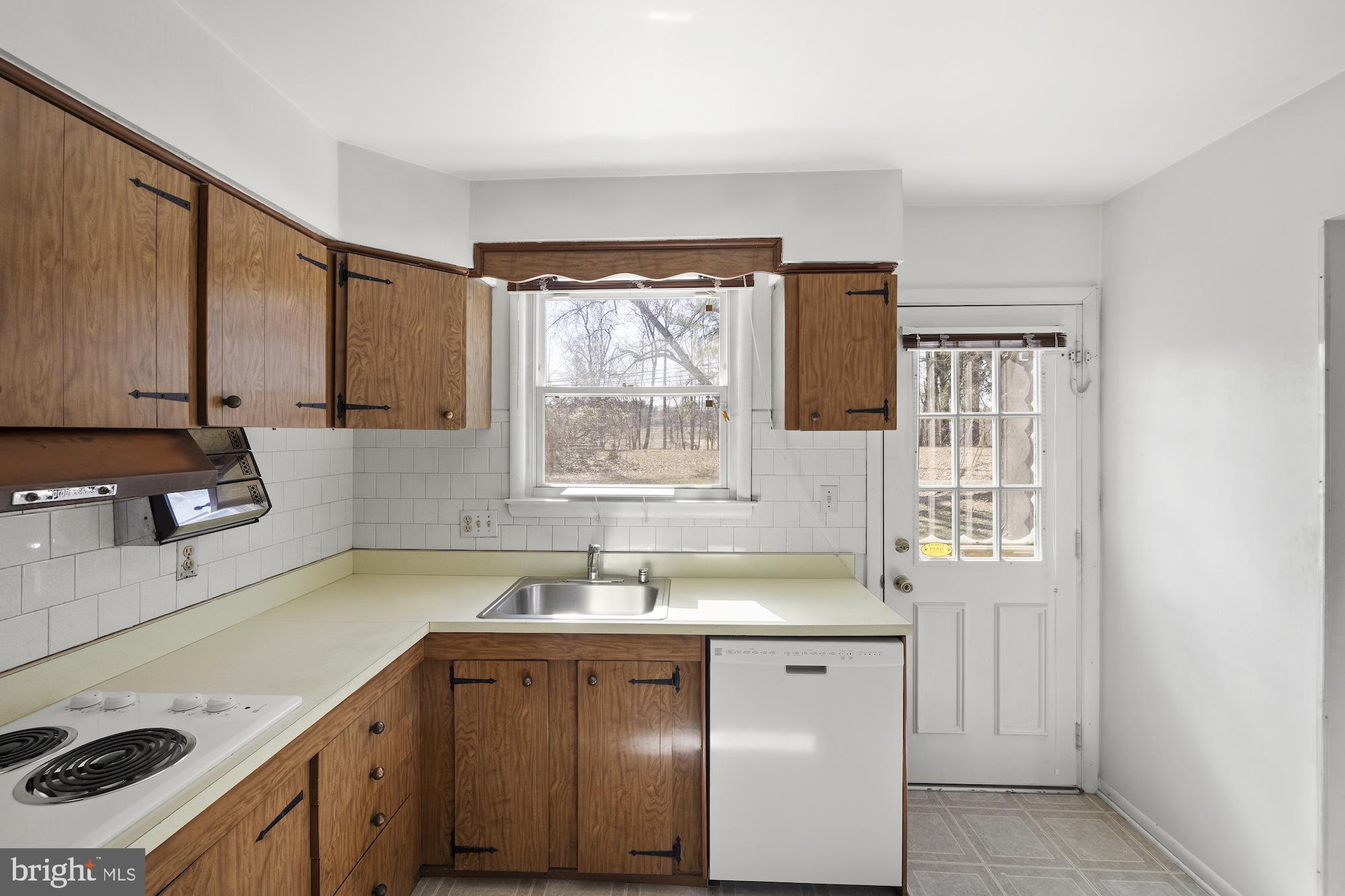 STONEYBROOK NORTH - Residential