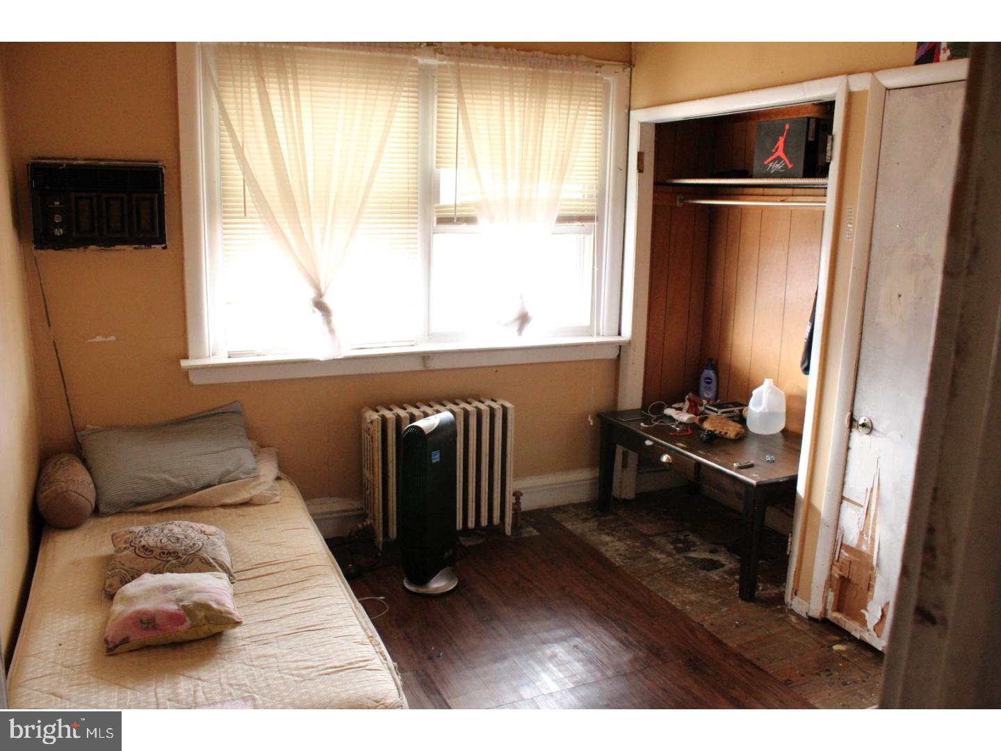 PHILADELPHIA (SOUTH) - Residential