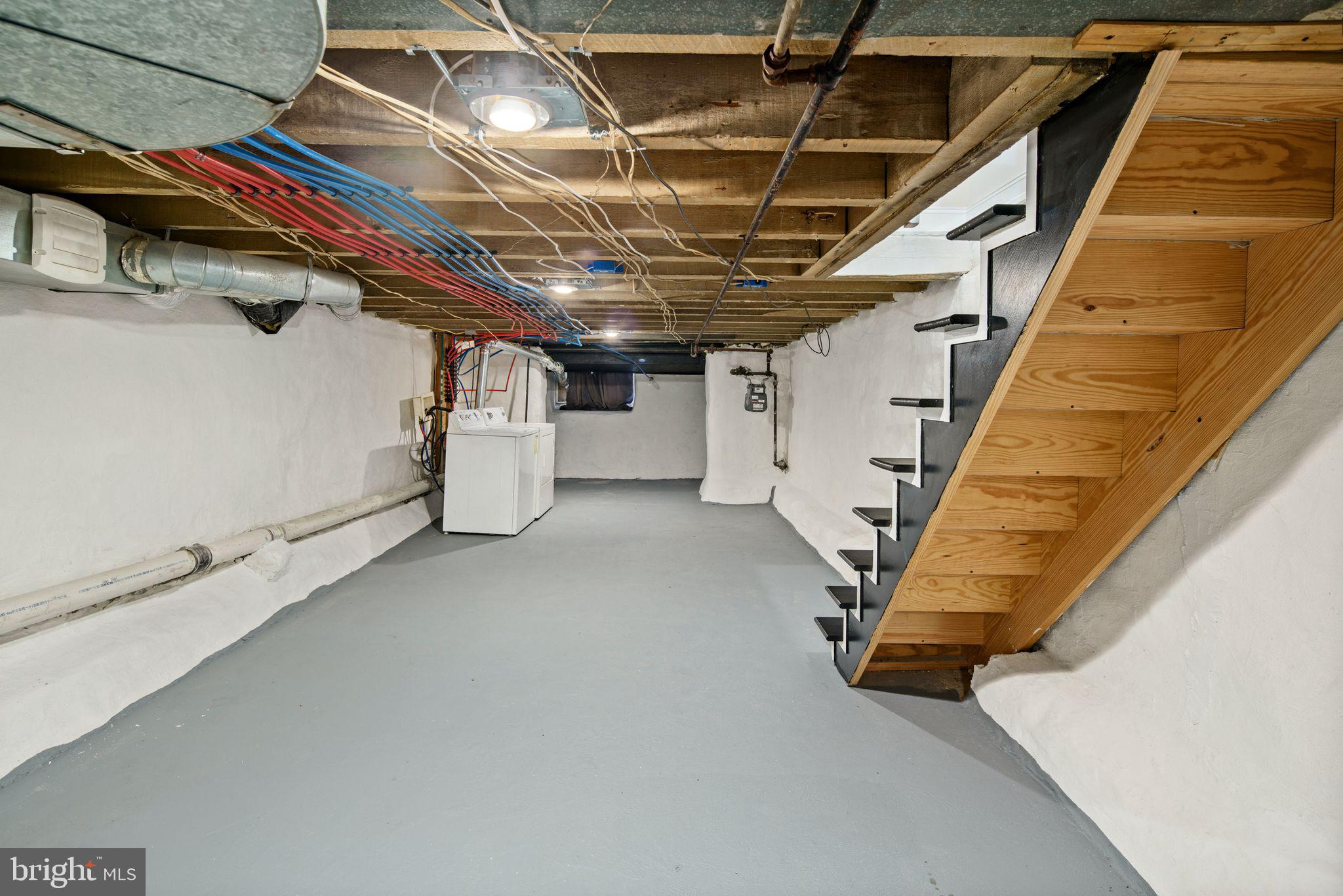 LOWER MOYAMENSING - Residential