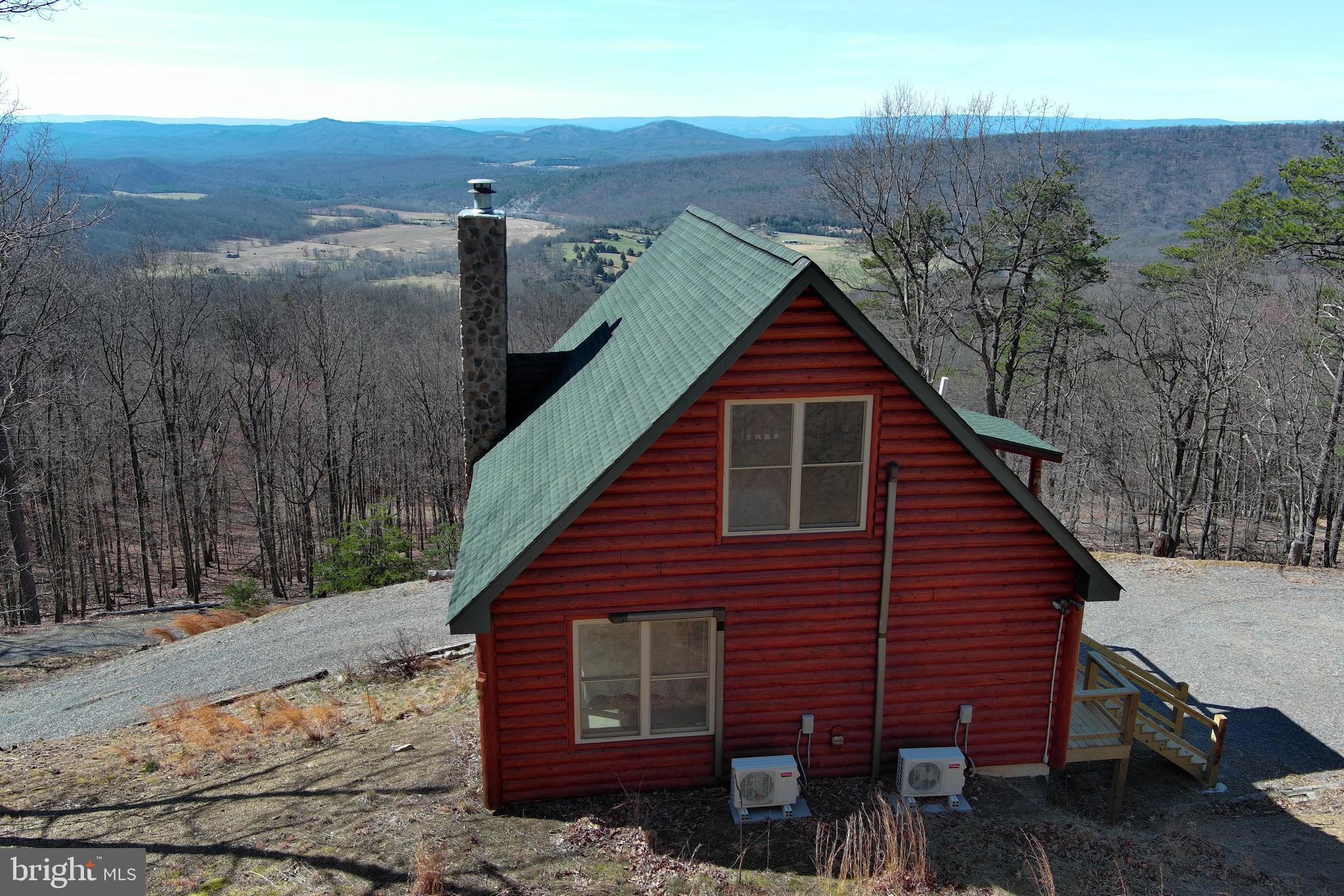 SHADOW KNOLLS - Residential