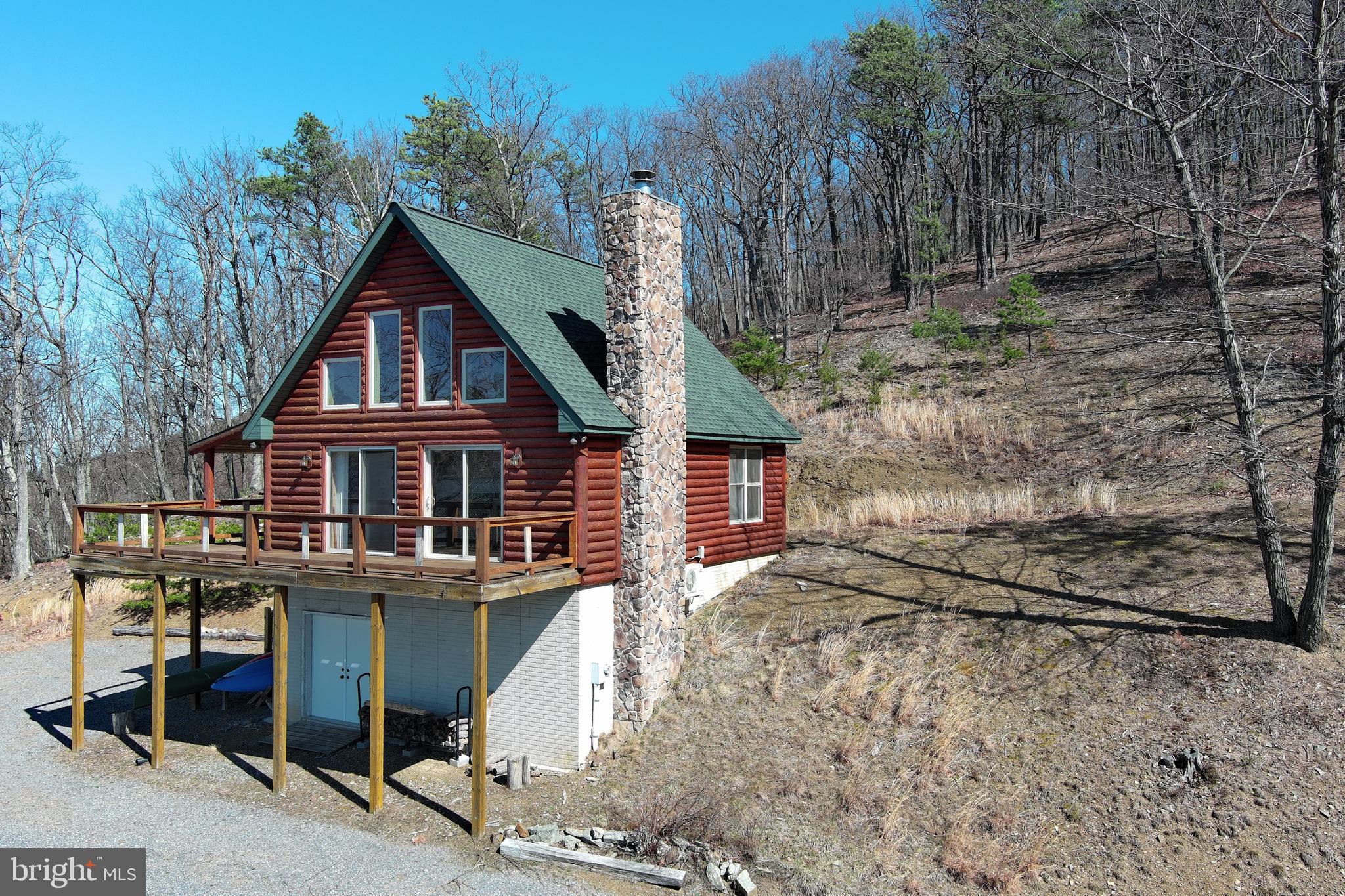 SHADOW KNOLLS - Residential