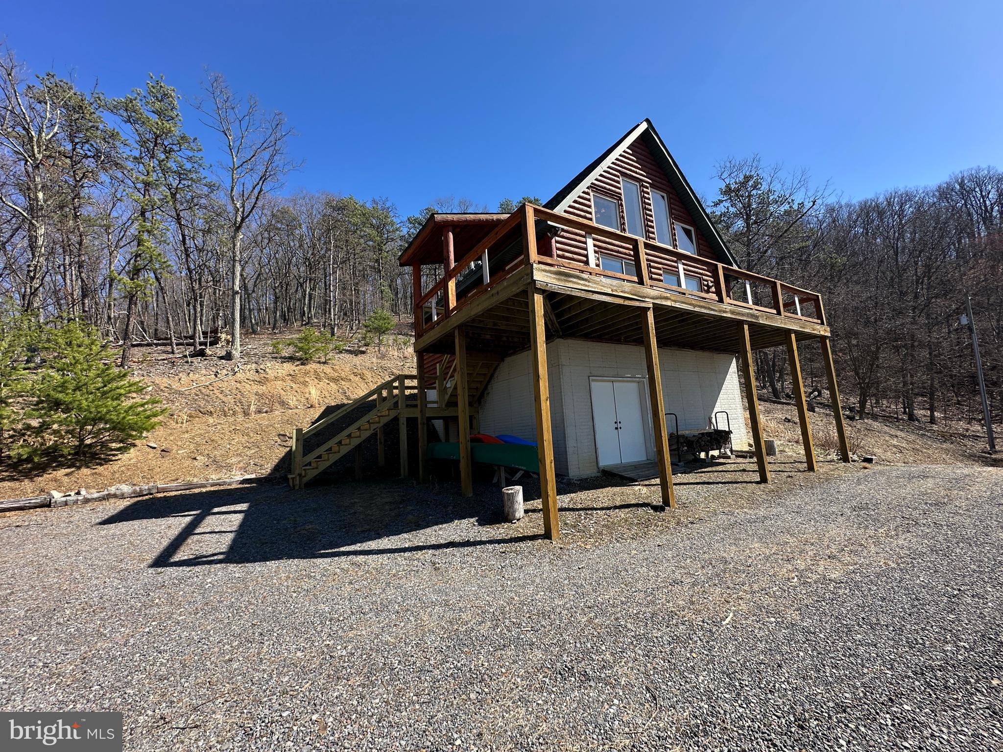 SHADOW KNOLLS - Residential