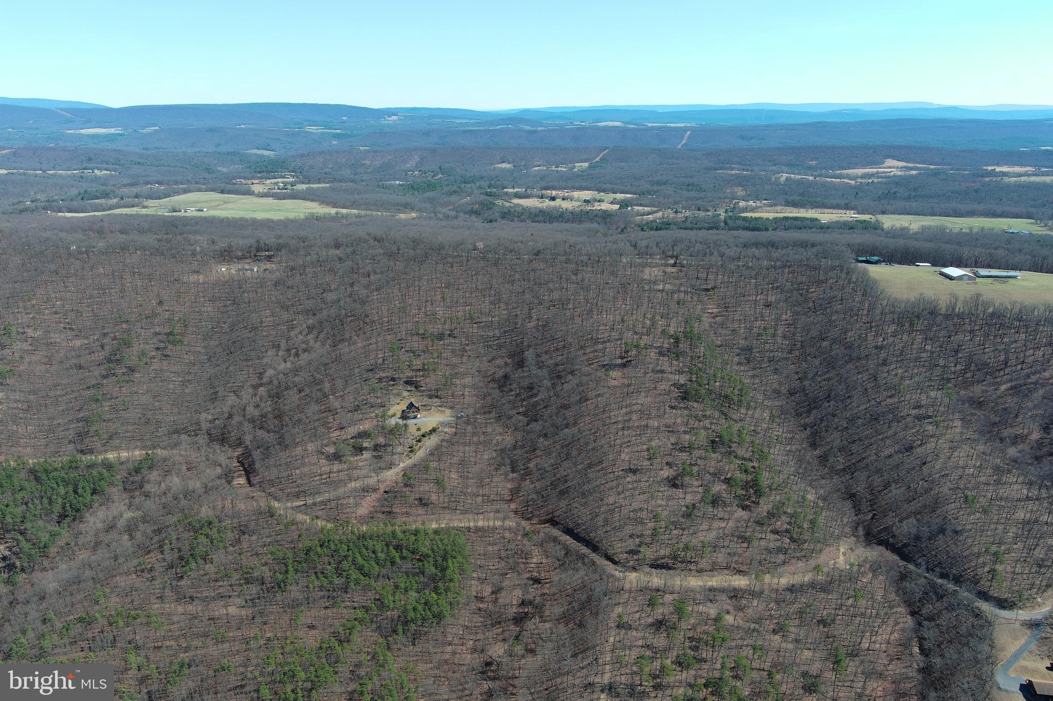 SHADOW KNOLLS - Residential