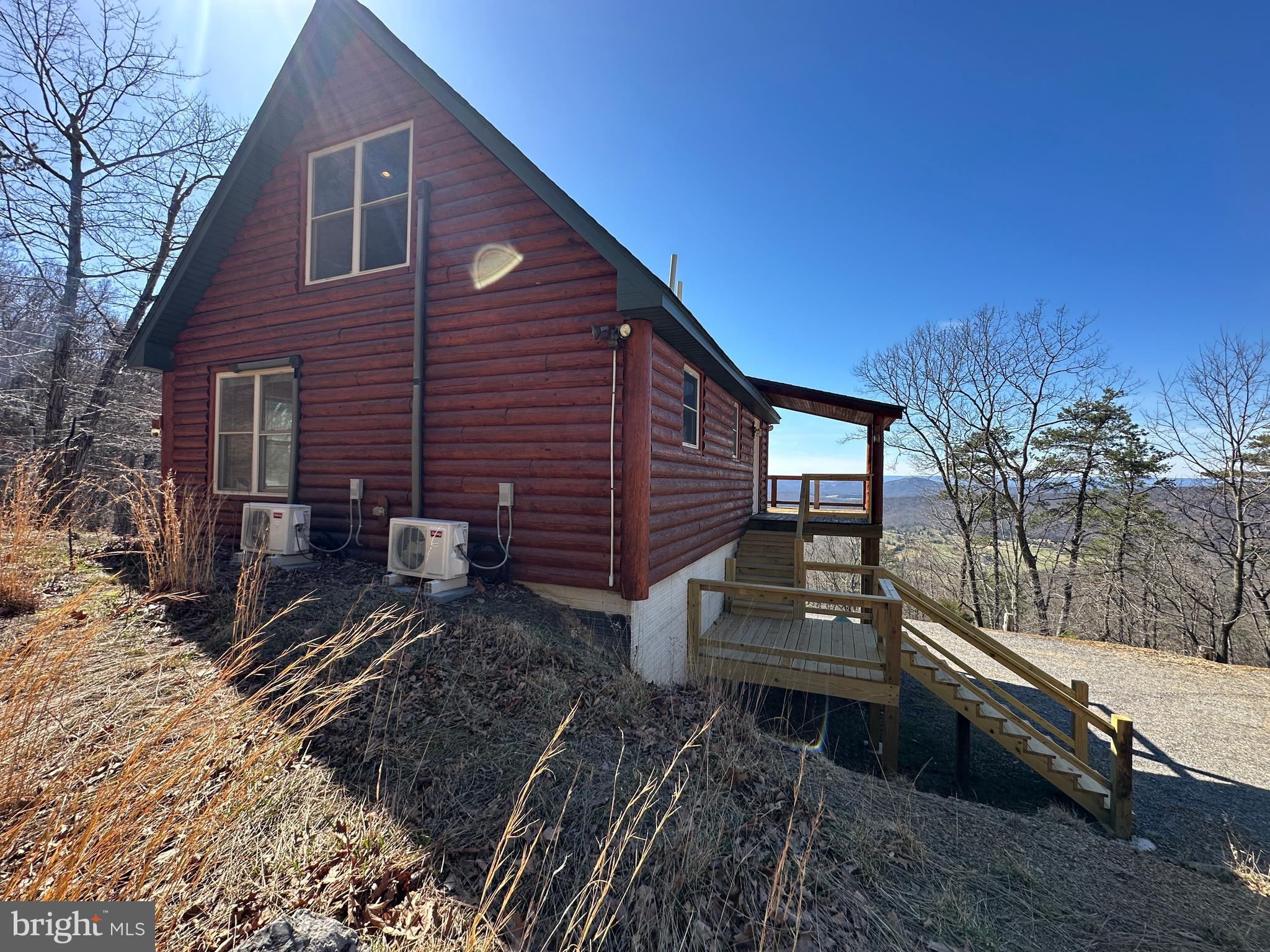 SHADOW KNOLLS - Residential