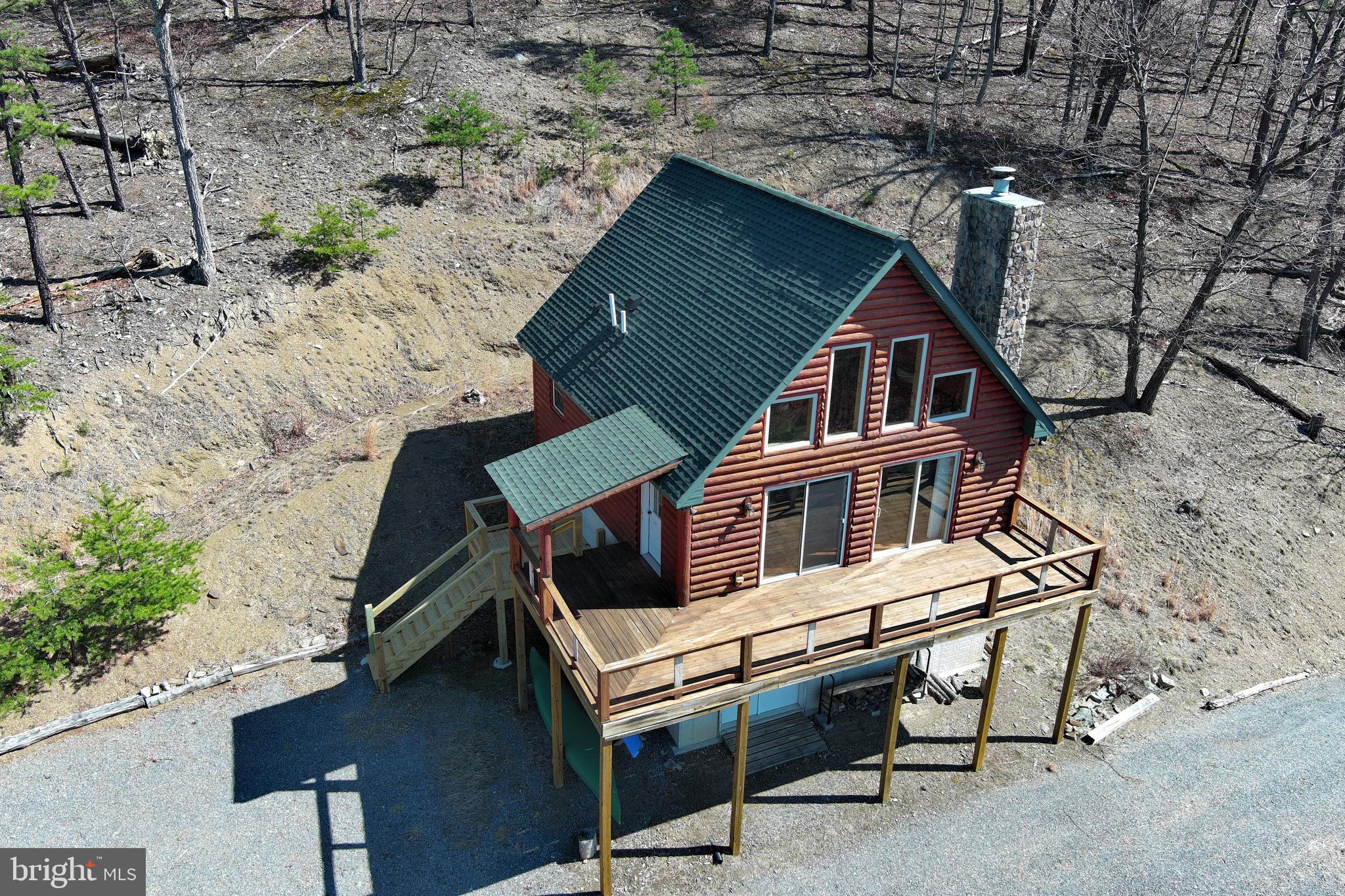 SHADOW KNOLLS - Residential