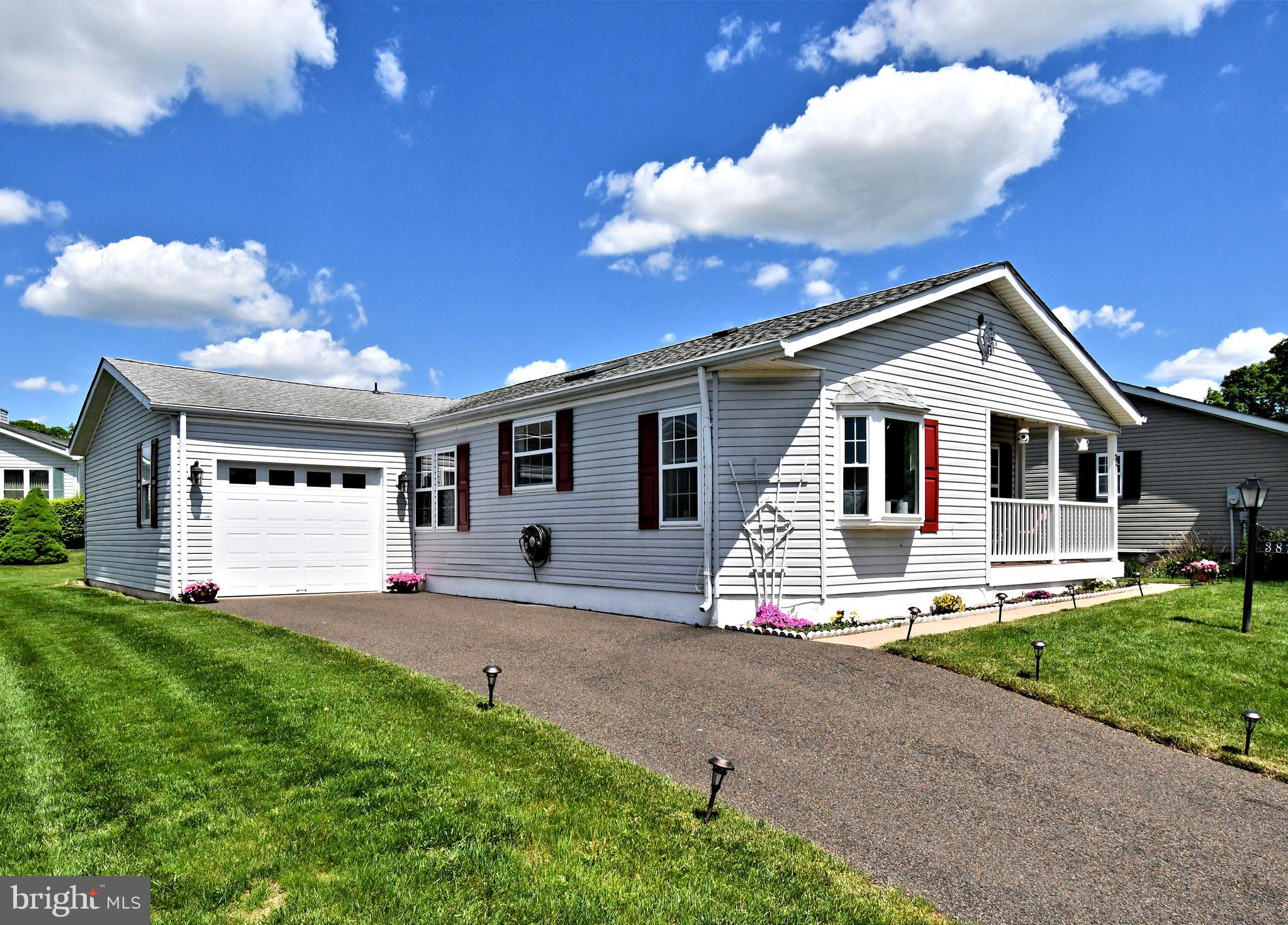 381 SPRING MEADOW CIRCLE