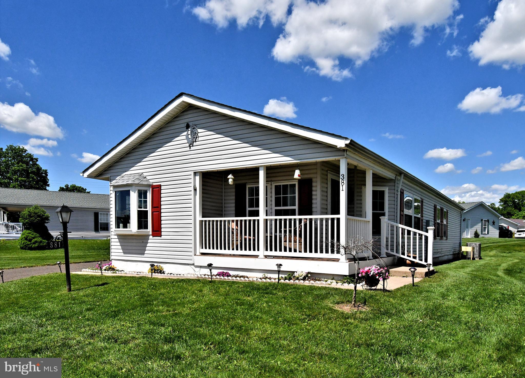 BUCKINGHAM SPRINGS - Residential