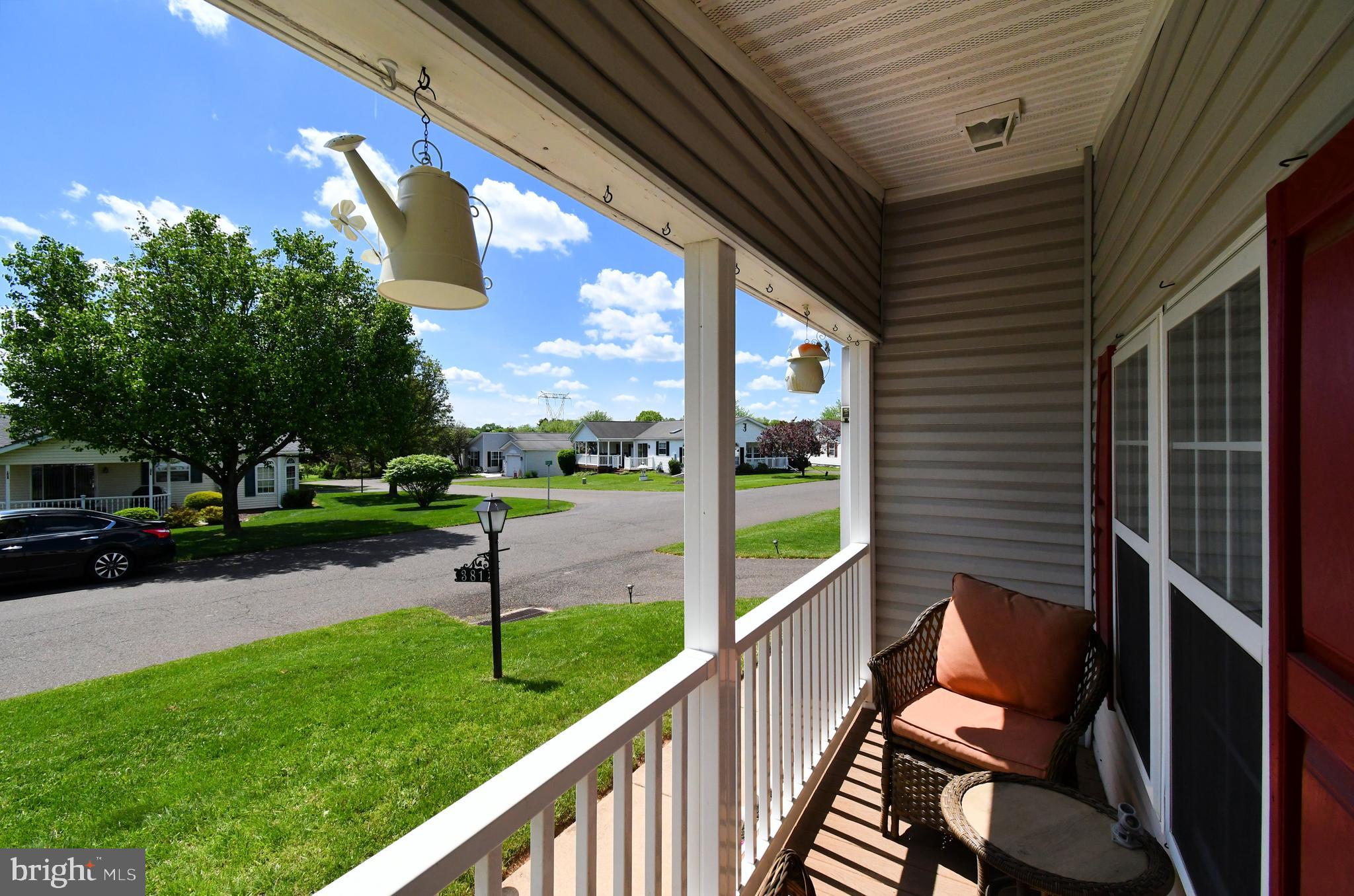 381 SPRING MEADOW CIRCLE
