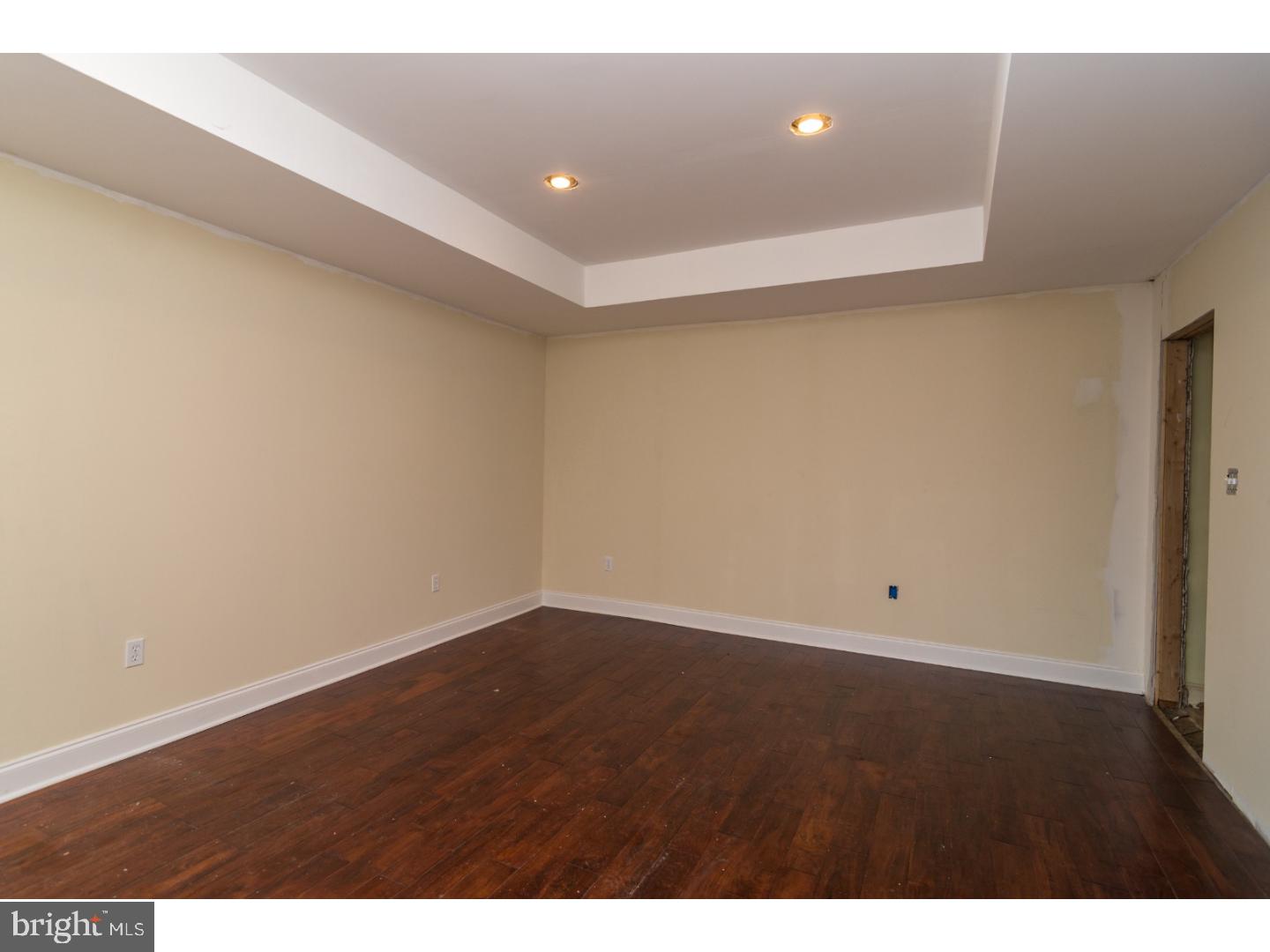 FAIRWAYS - Residential