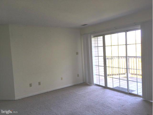 LAKESIDE - Residential